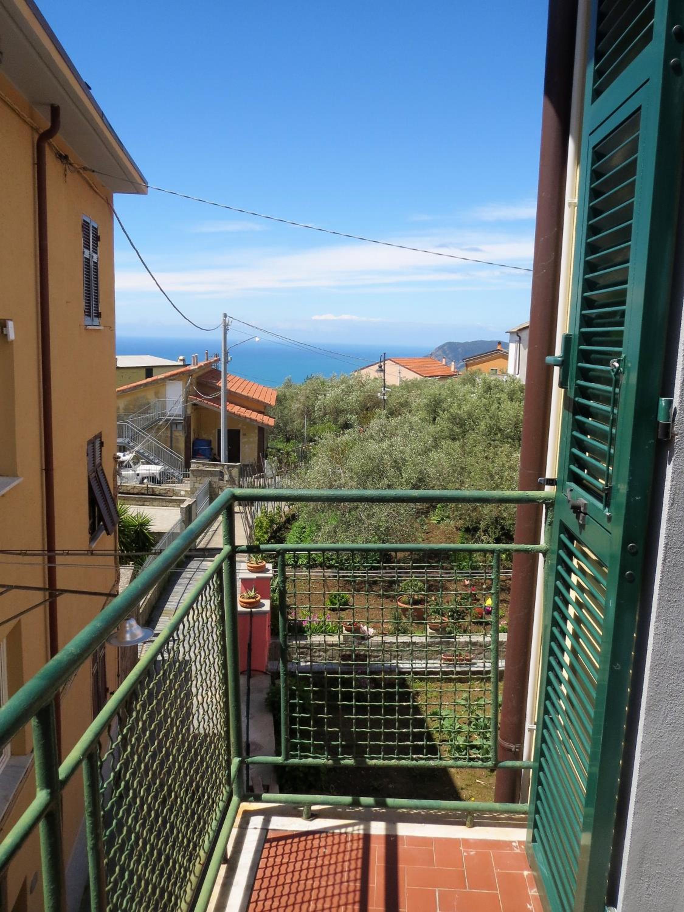 CREUZA DE 5 TERRE photo 3