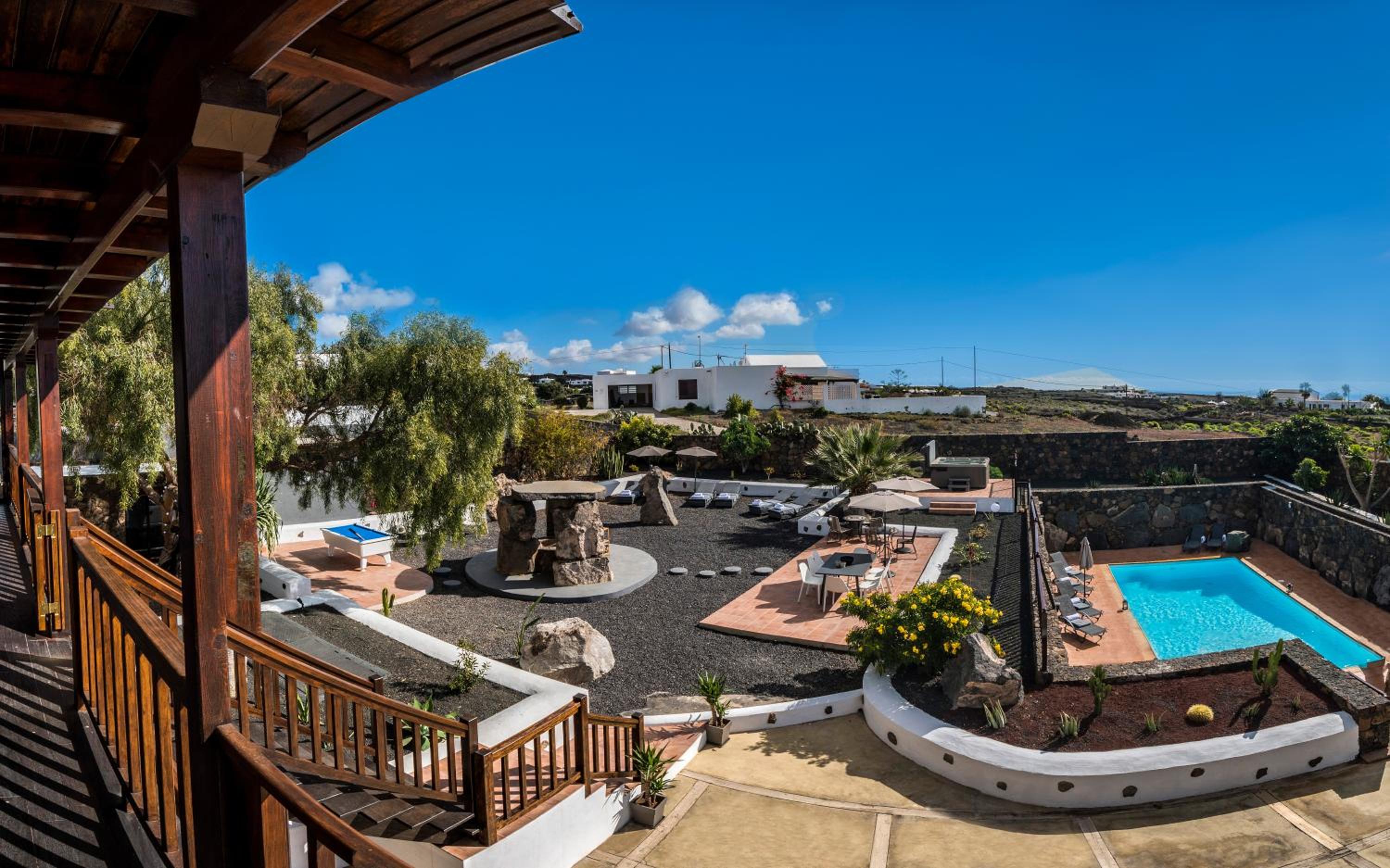 Villa Alcalde view 4