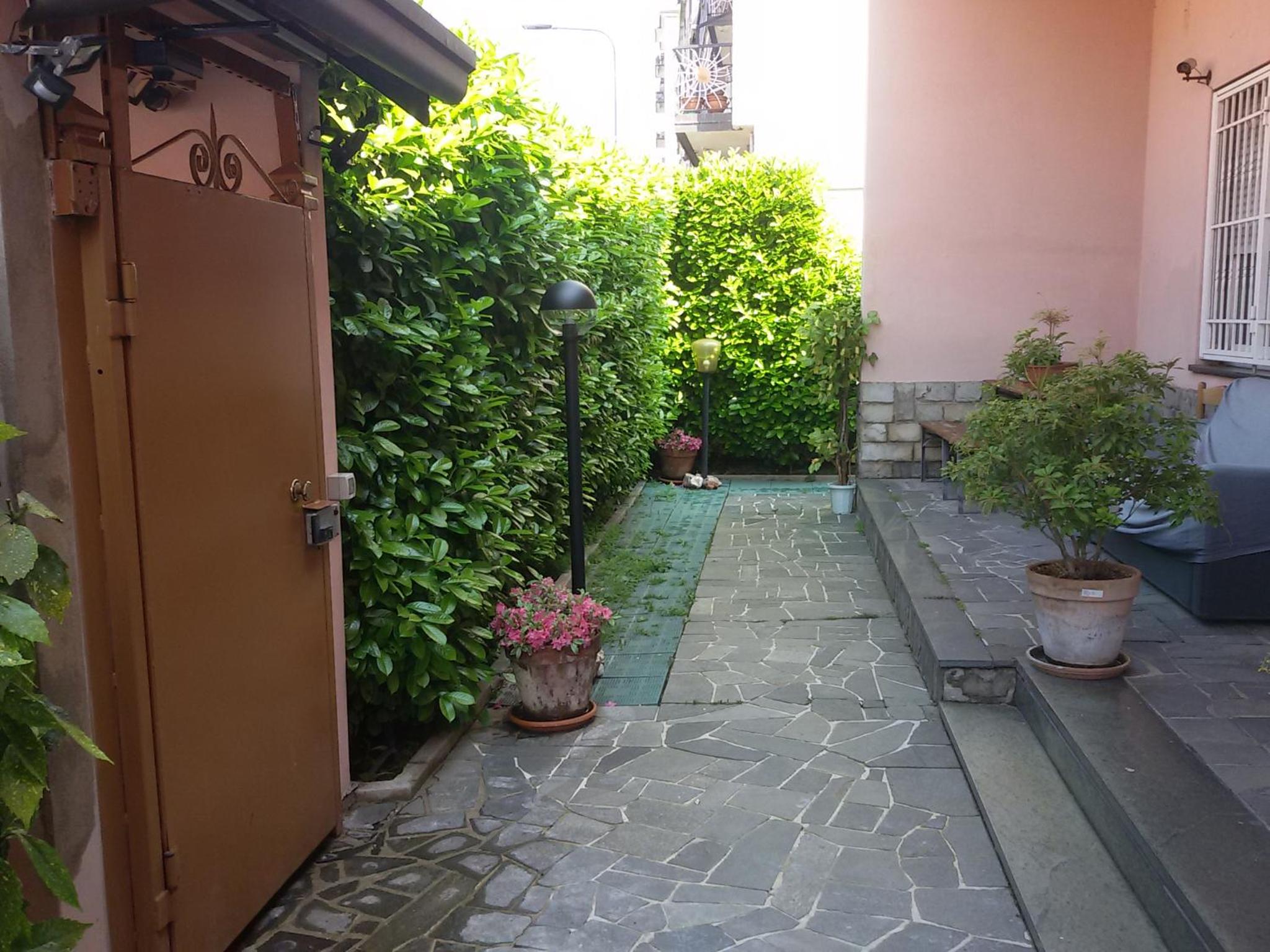 Photo 43