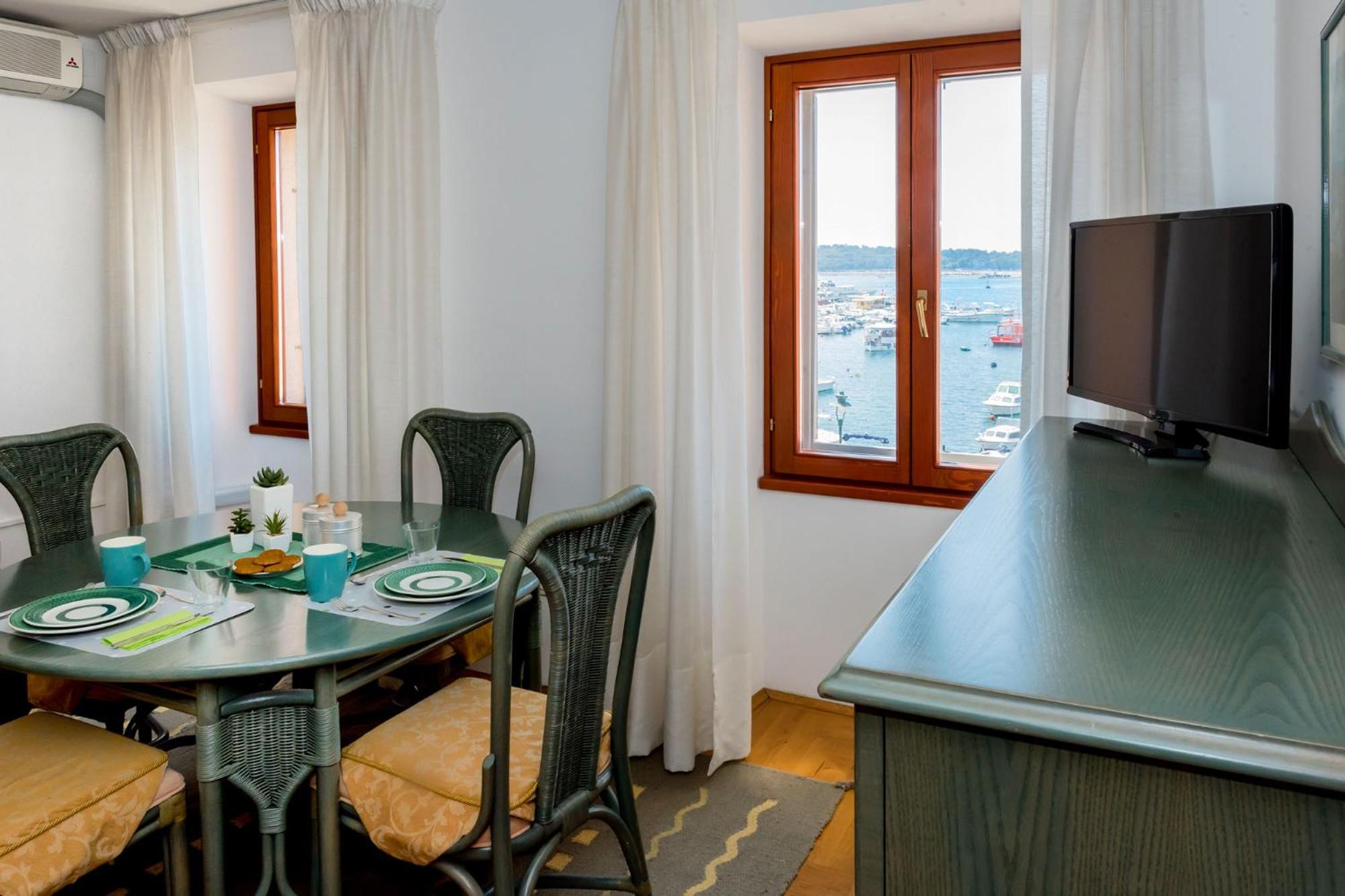 Clorinda Sea view Free Parking view 3