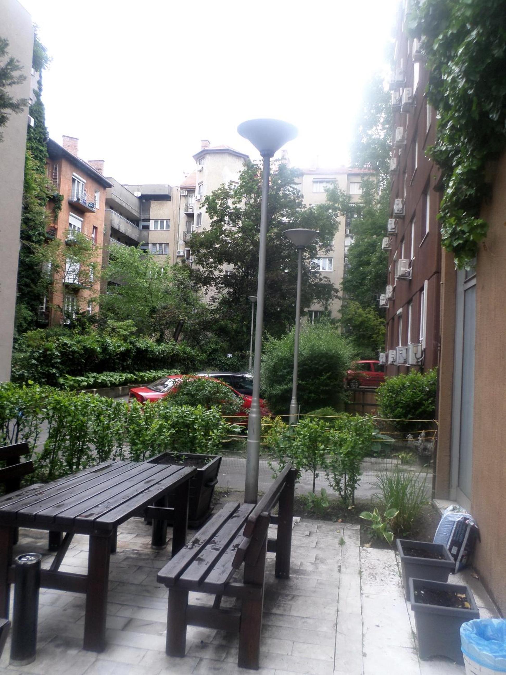 Apartments Leslie