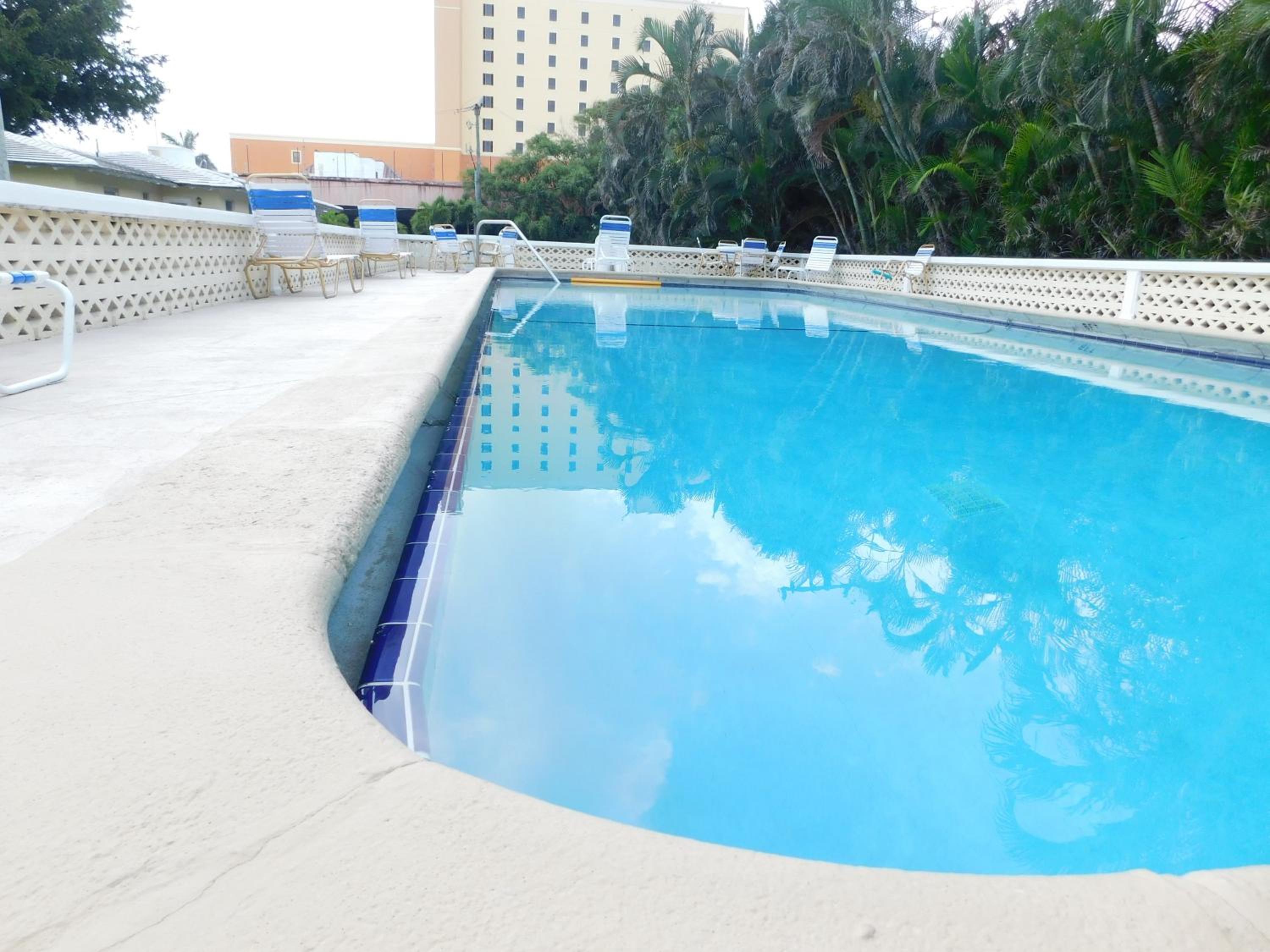 The Grove Beach Condominiums
