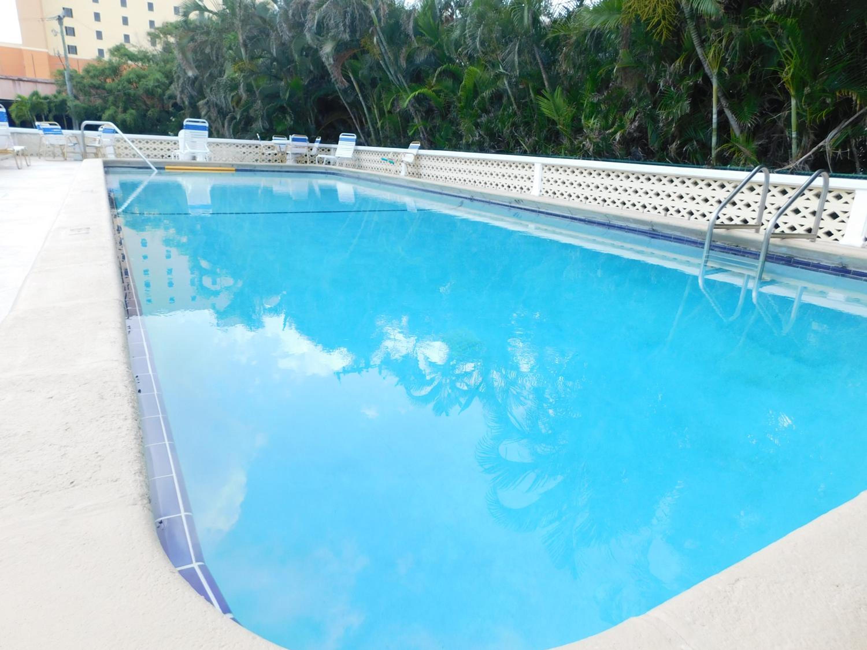 The Grove Beach Condominiums