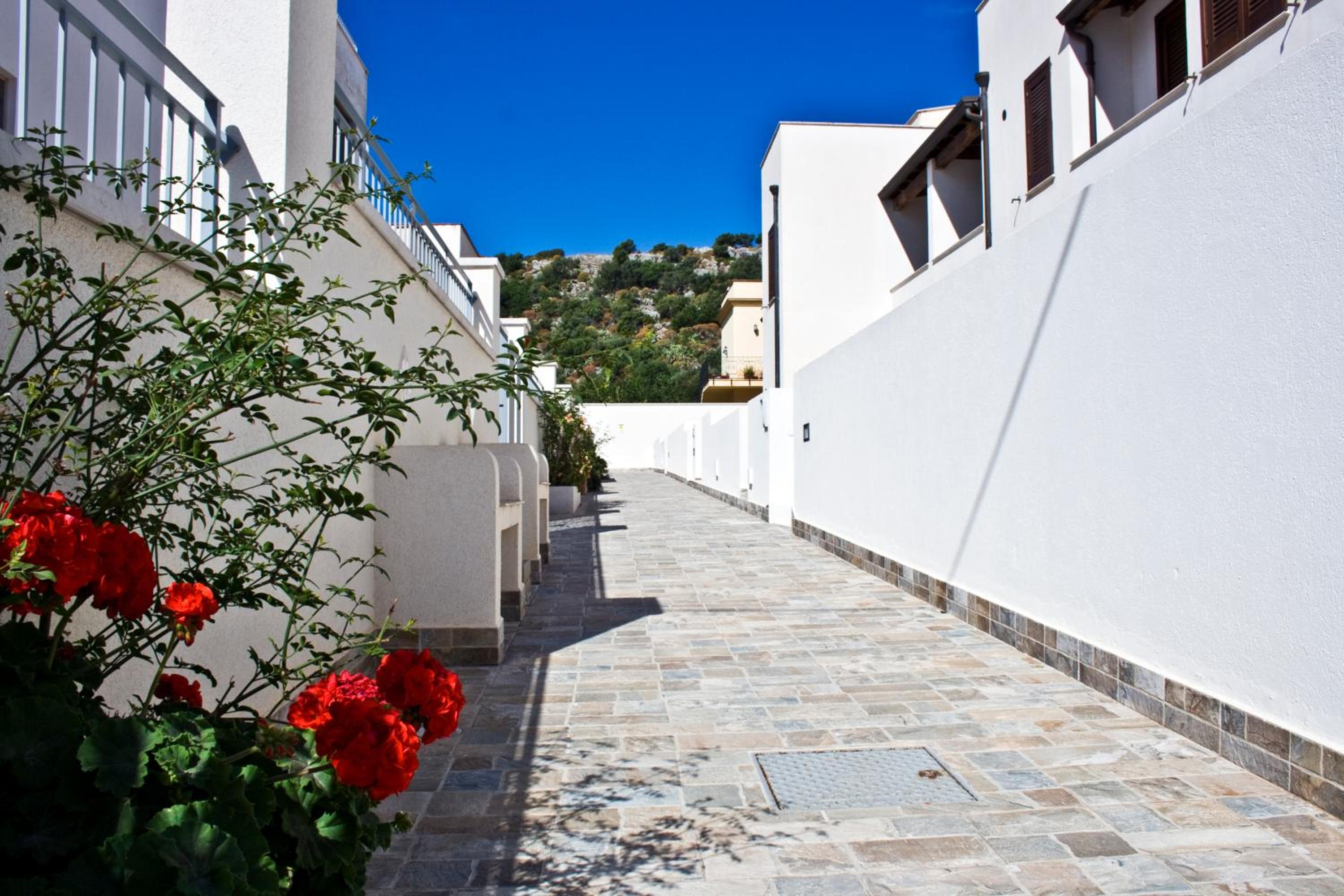 Poseidon Residence