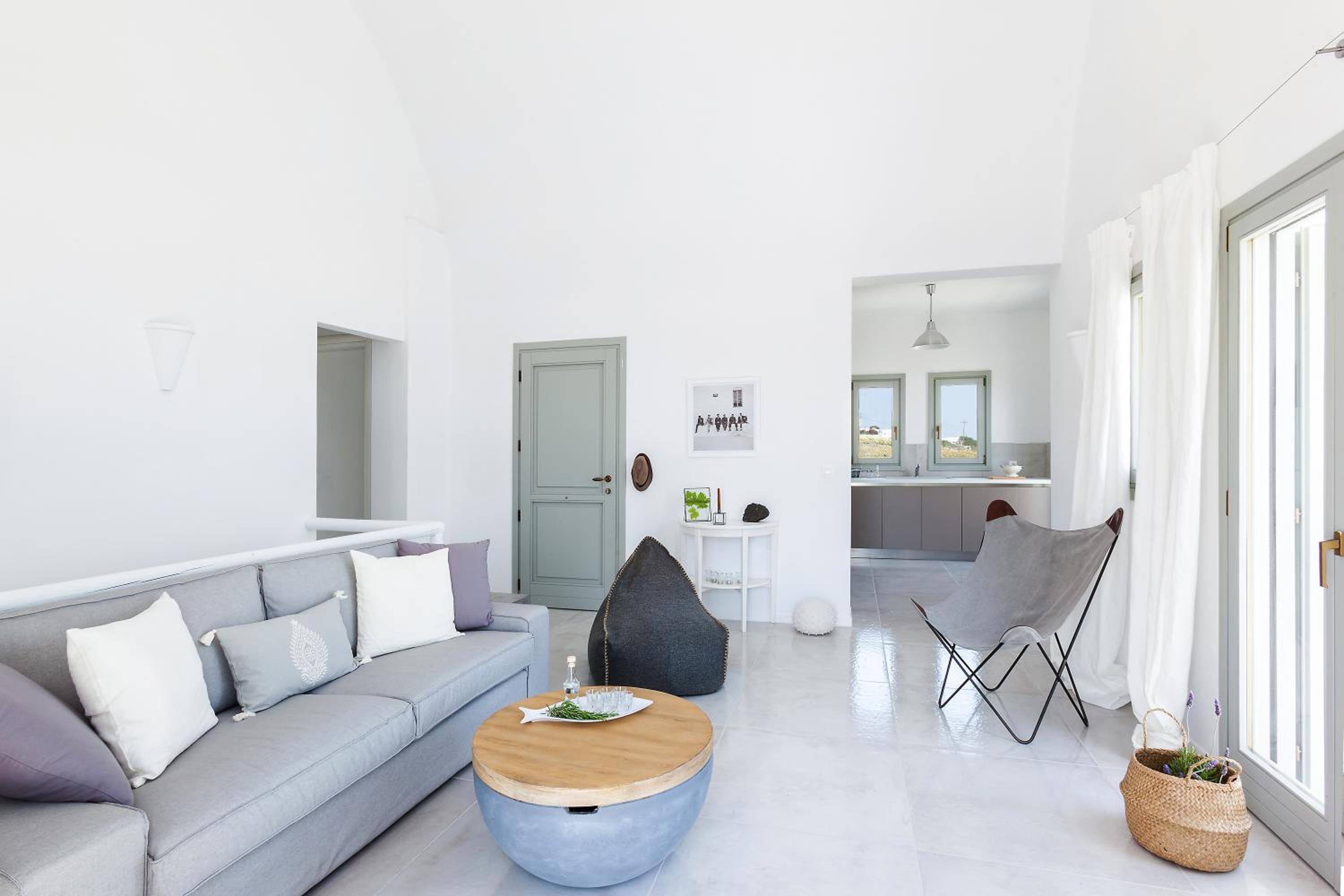 Villa Vinea Santorini