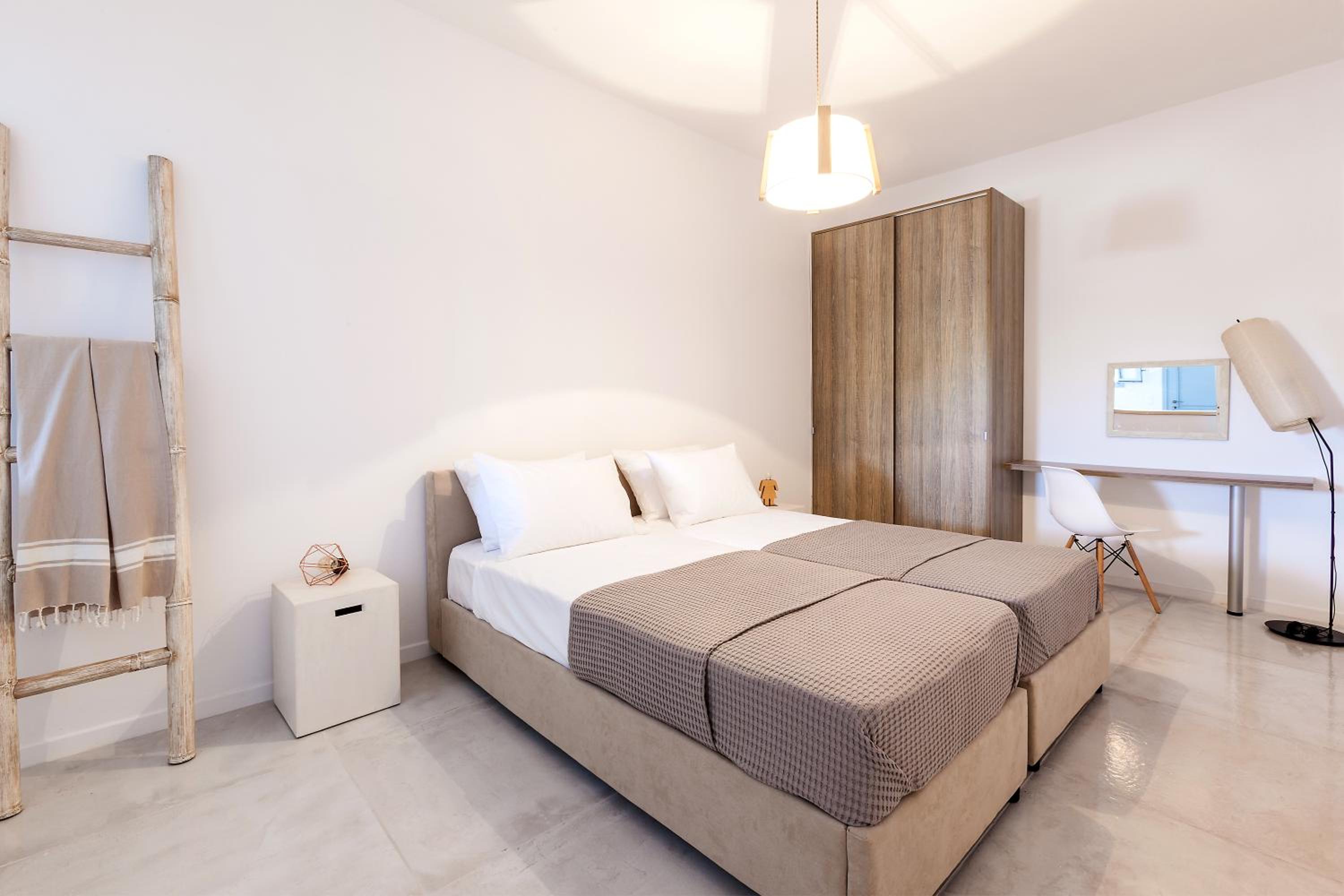 Villa Vinea Santorini