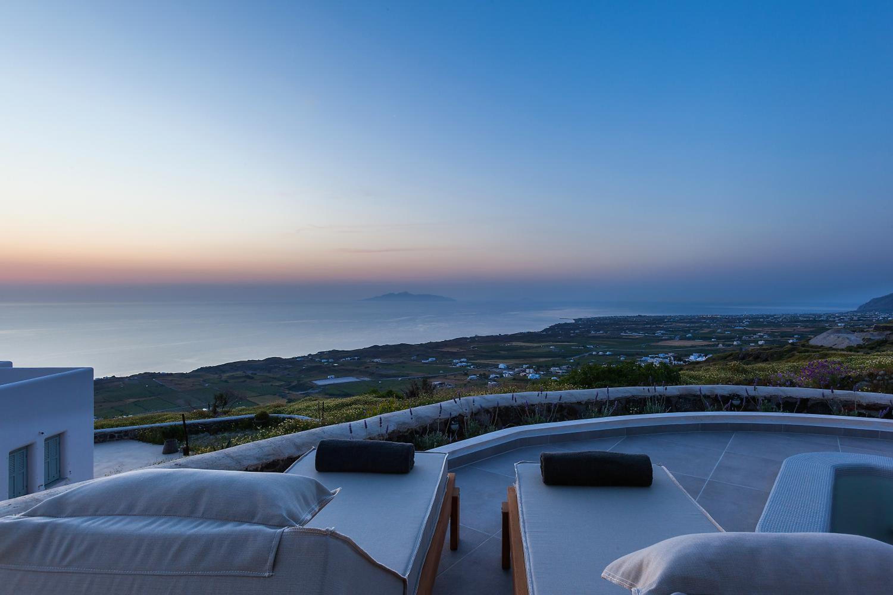 Villa Vinea Santorini