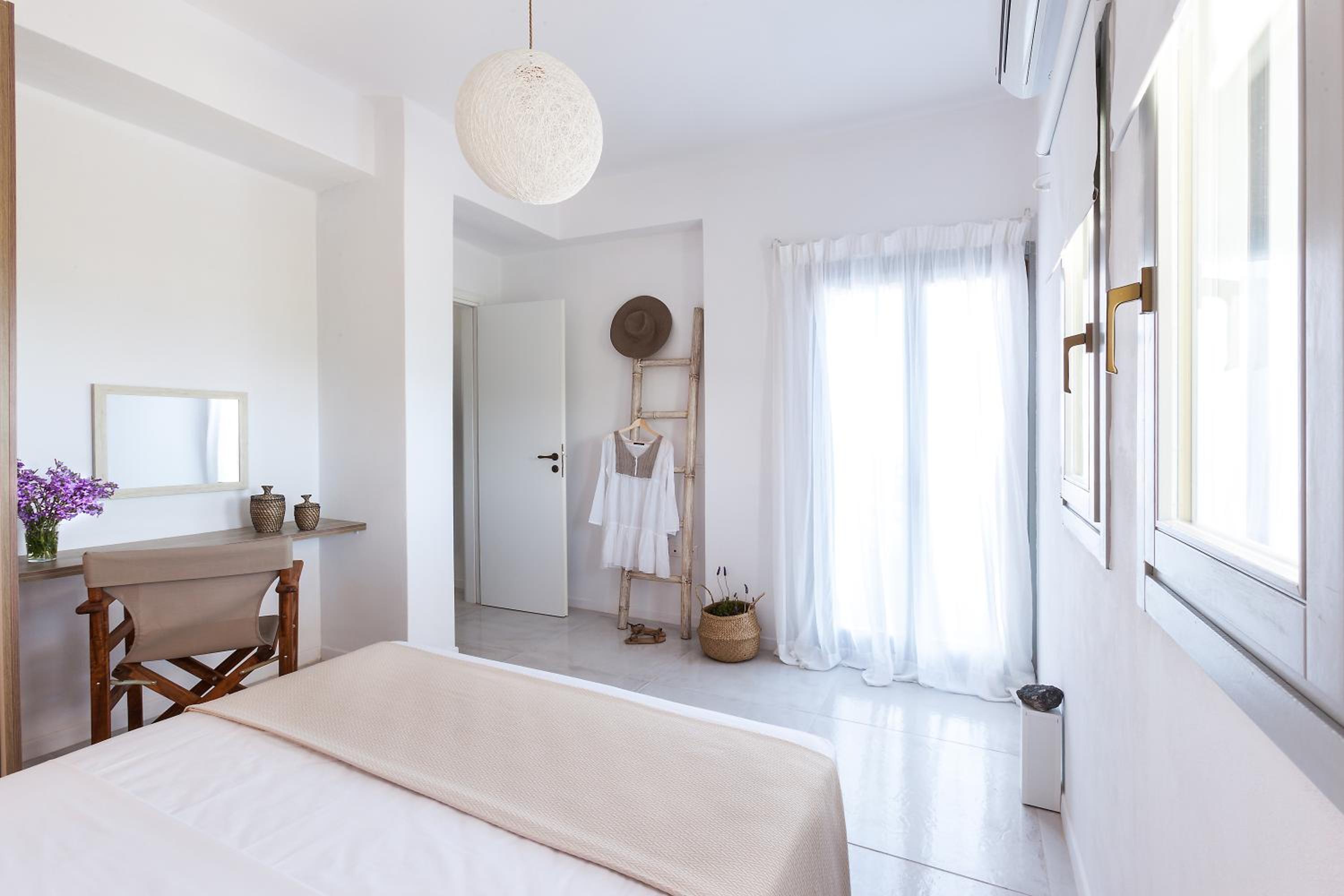 Villa Vinea Santorini