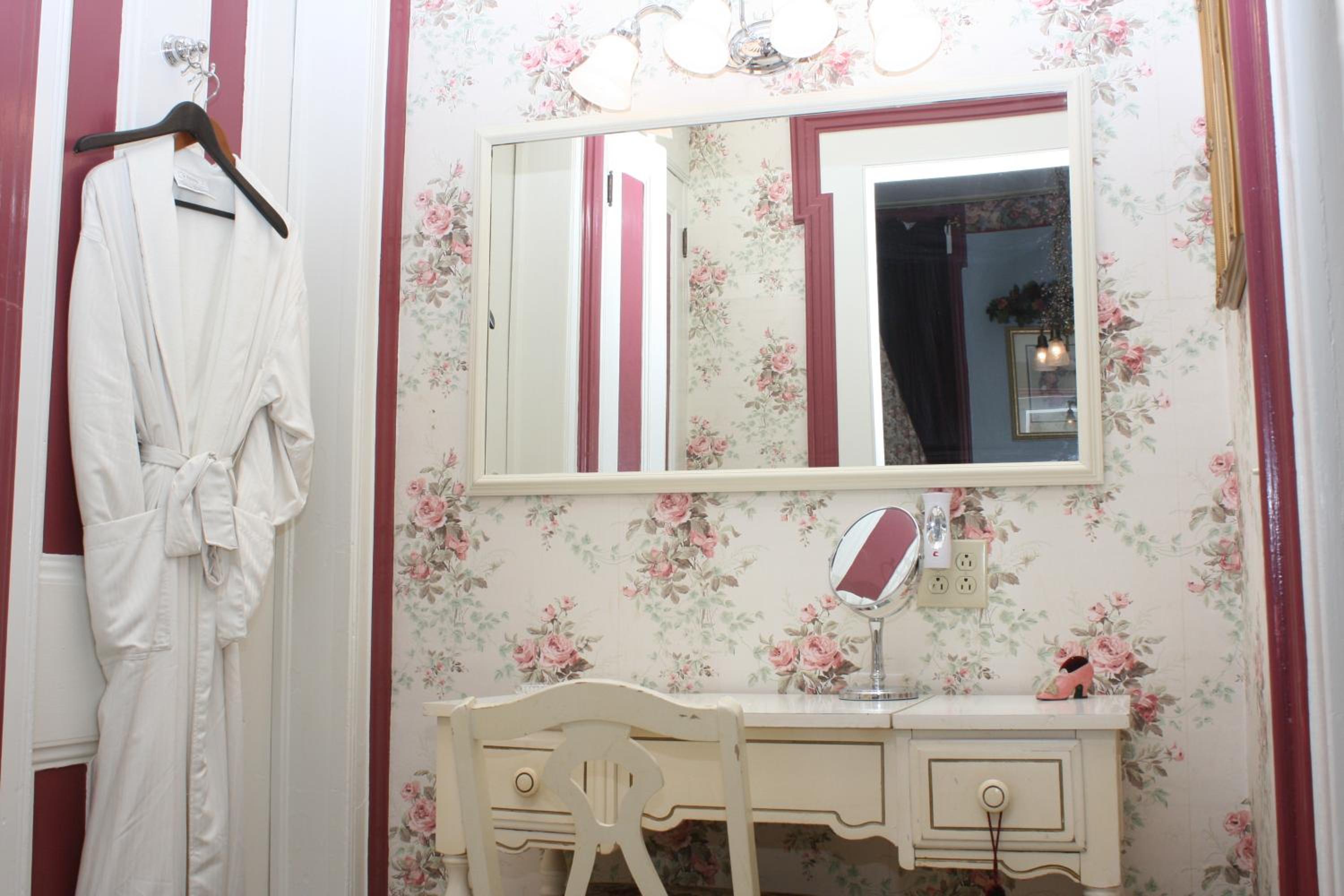 The Gridley Inn B&B