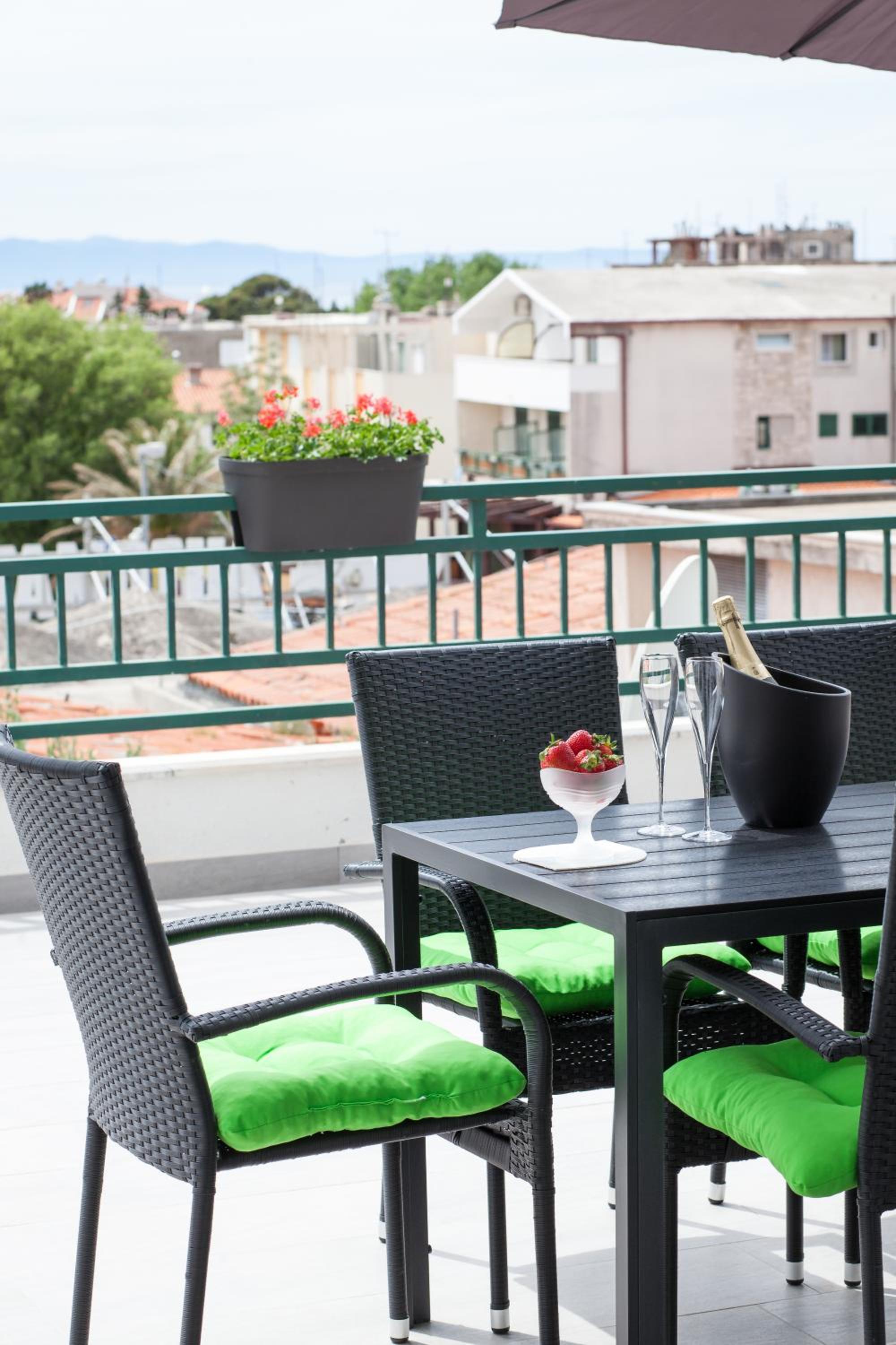 Modern Apartman Pjero view 4