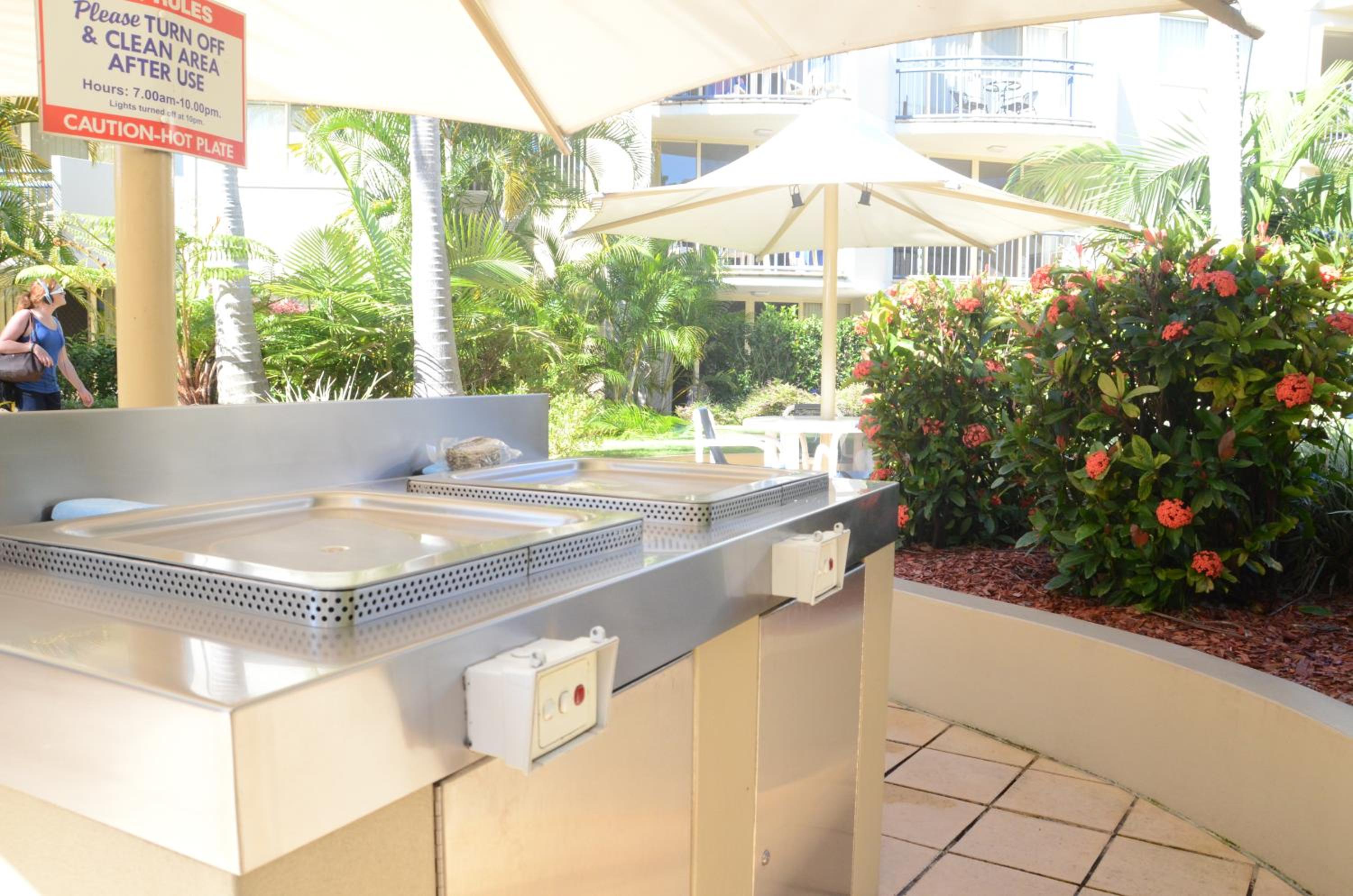Golden Riviera Absolute Beachfront Resort