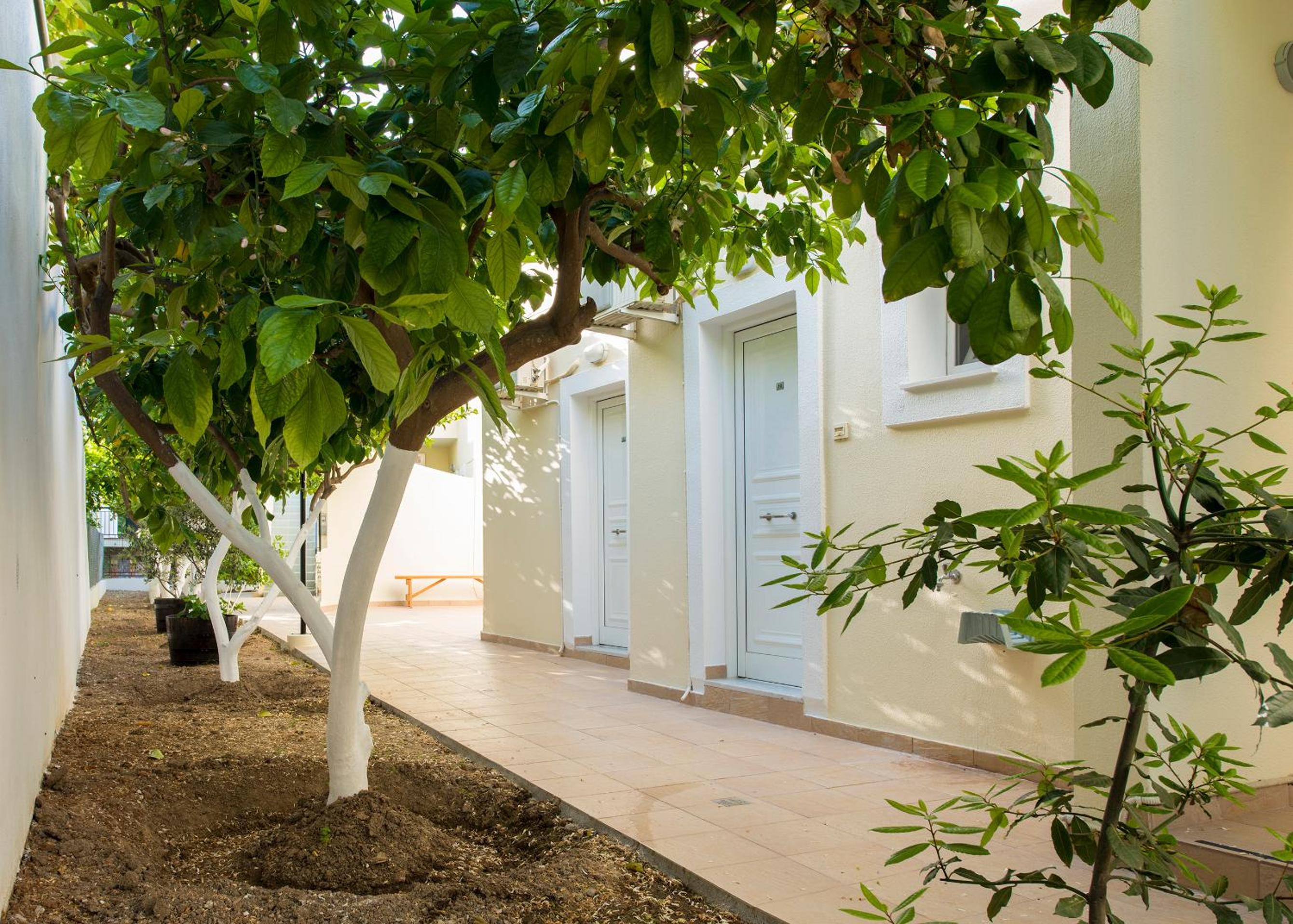 Kostis Villas
