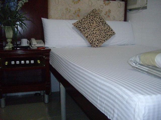 Canadian Hostel