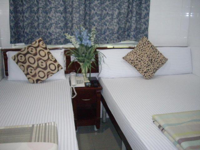 Canadian Hostel