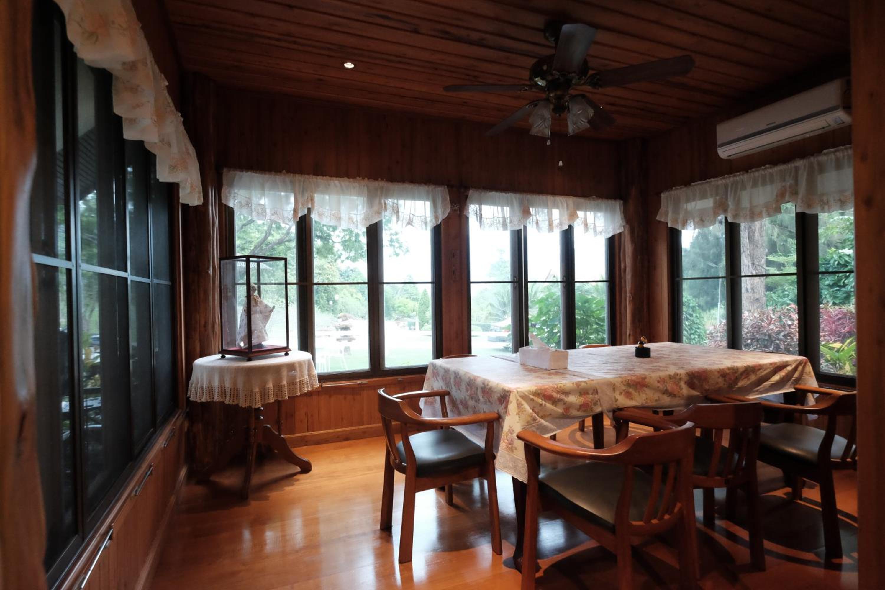 Pa-Rita Country Home view 3