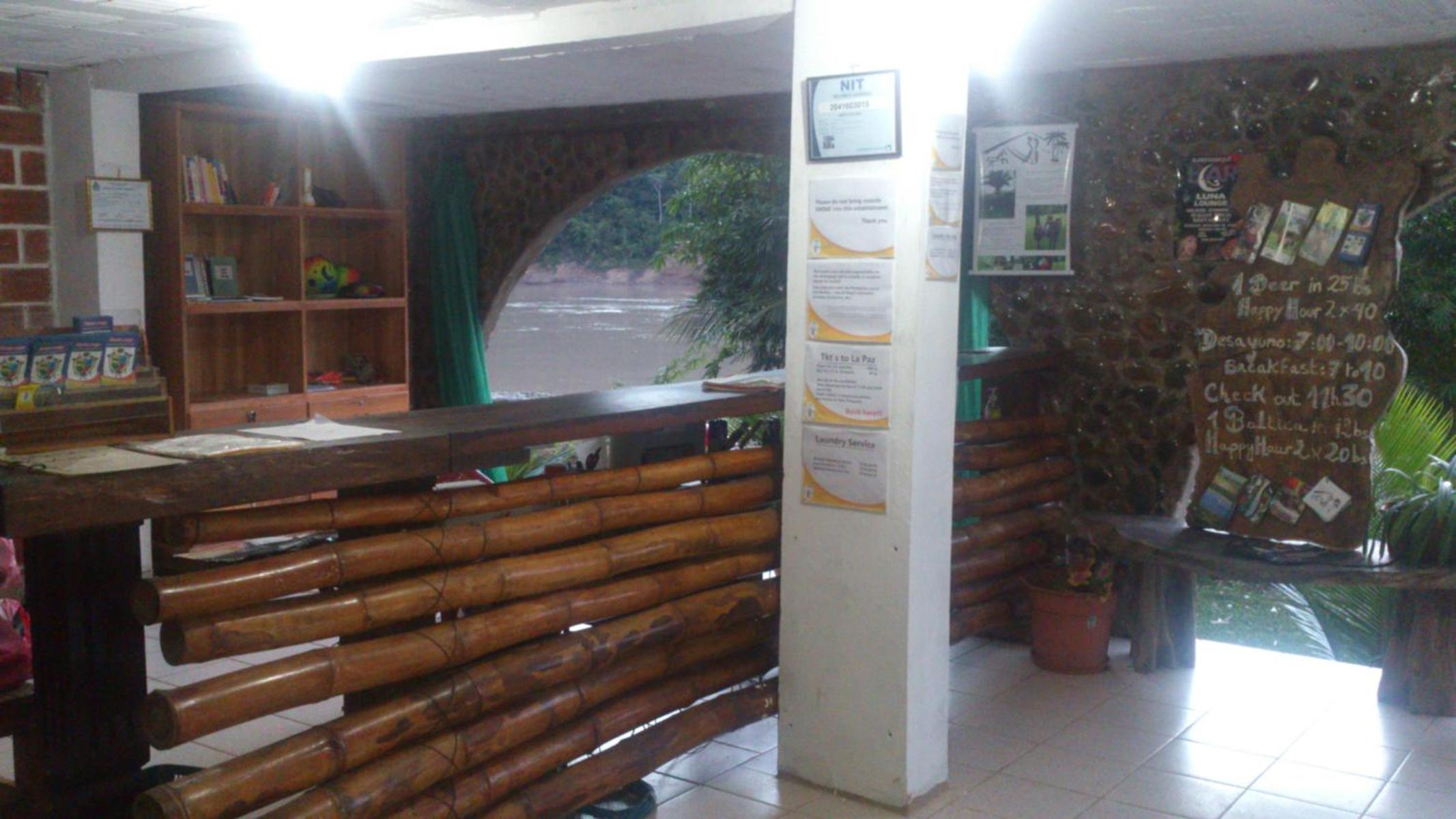 Lobo Hostel - Rurrenabaque