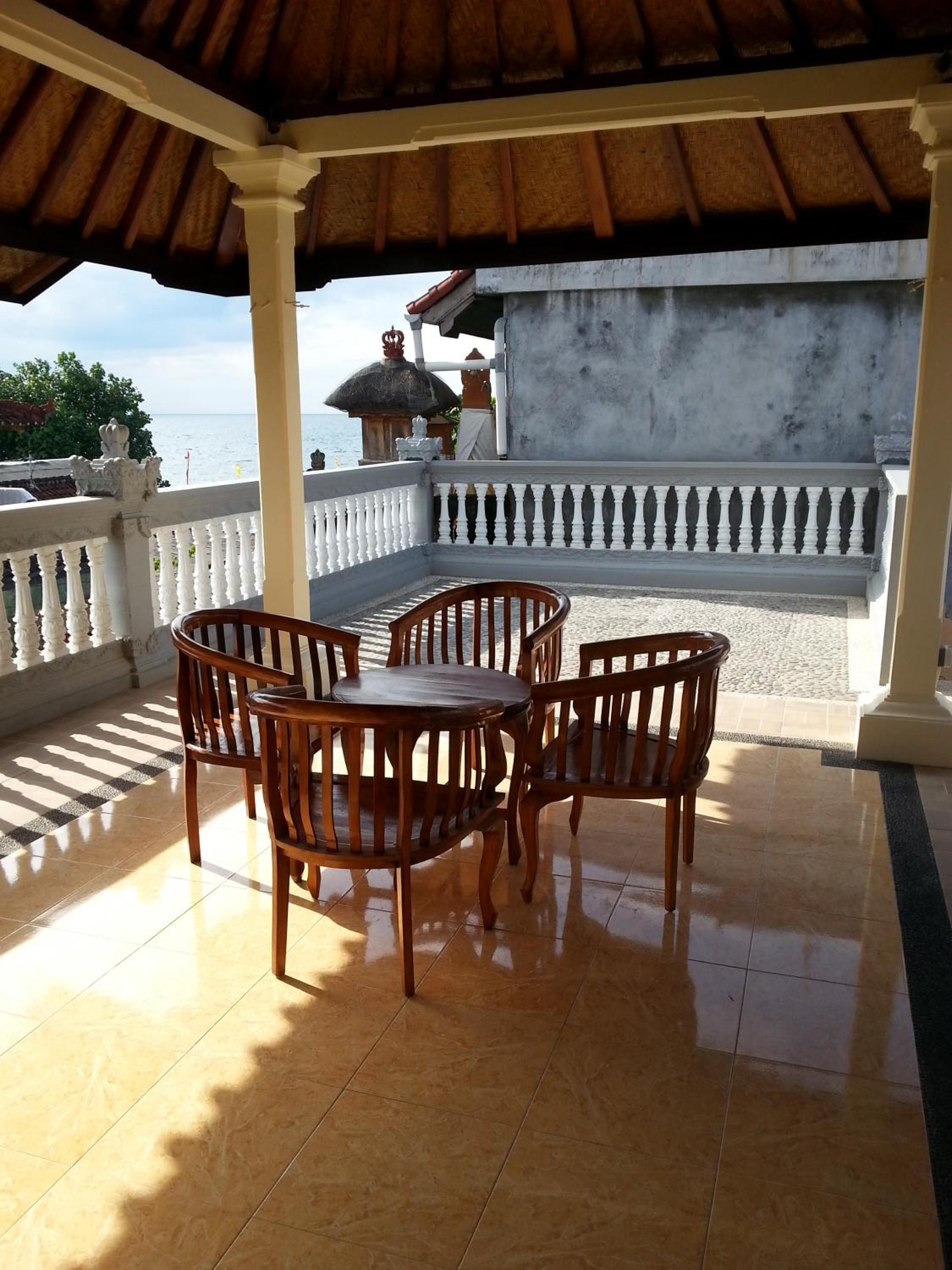 Puri Mandhara Lovina