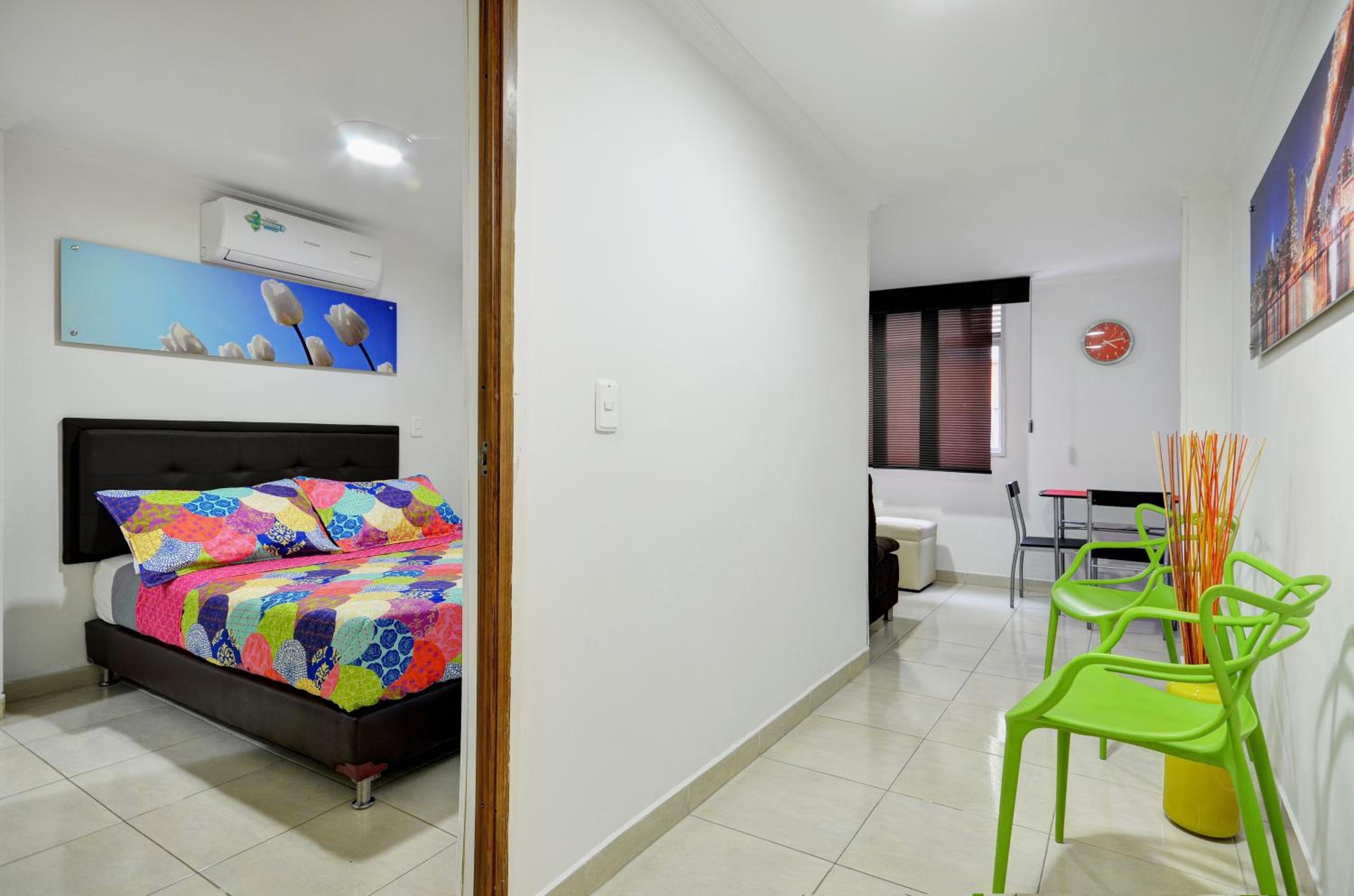 Apartamentos Amoblados JG de la 70