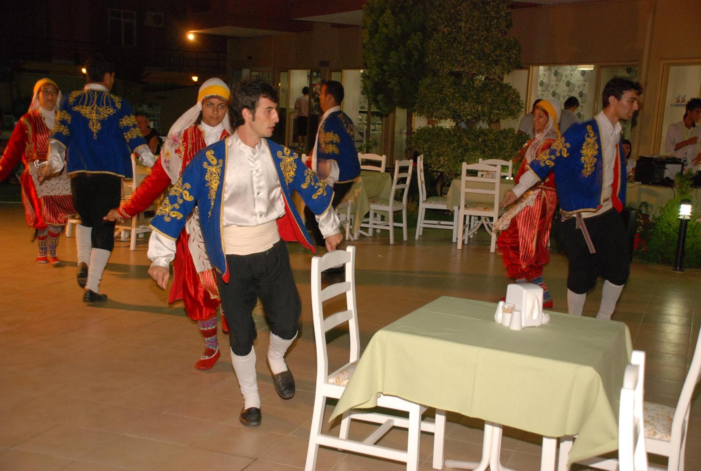 Ark Apart and Suite Hotel - Image 110