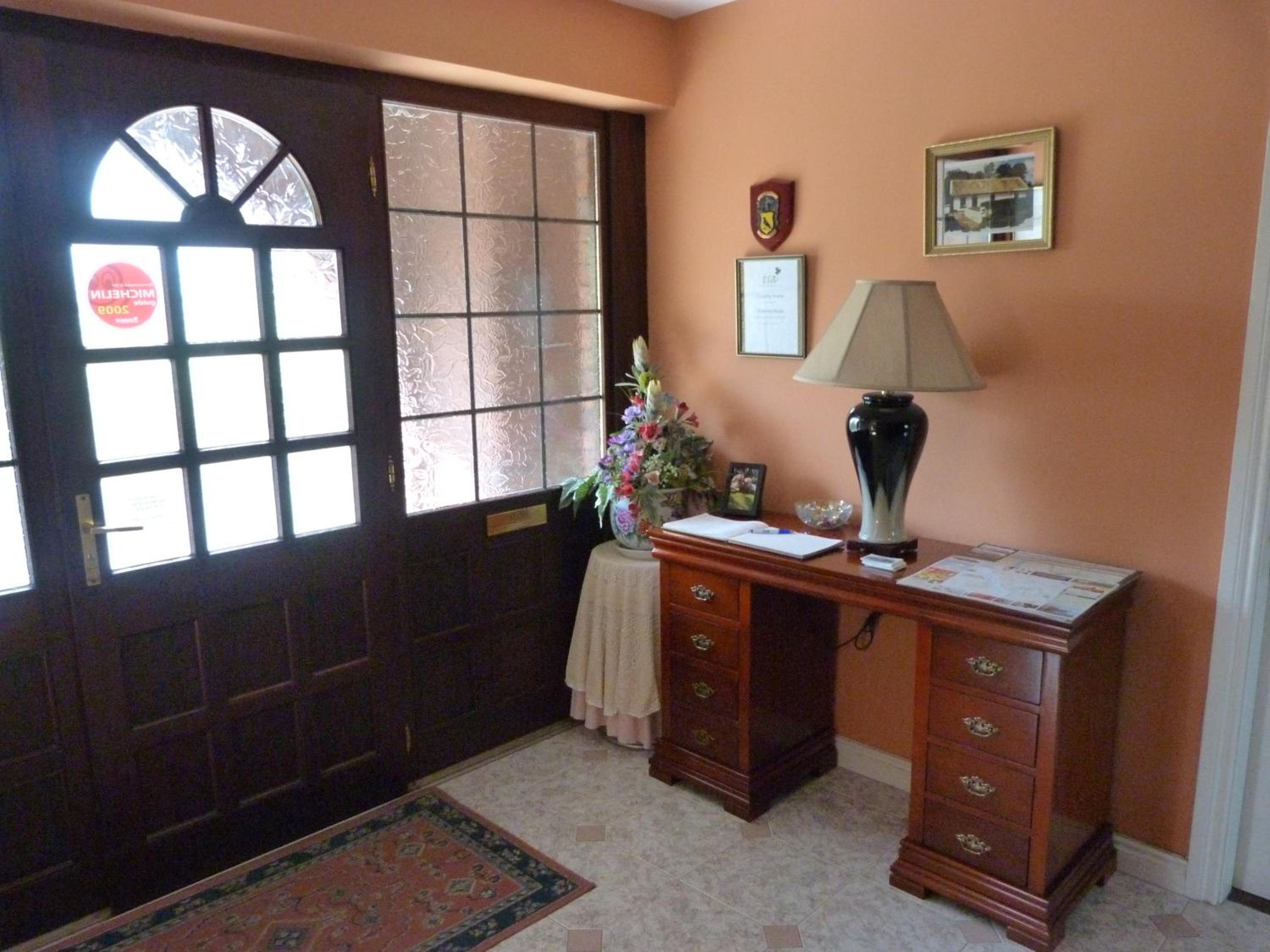 Athlone Vacations - Riverview House - Property Image 11