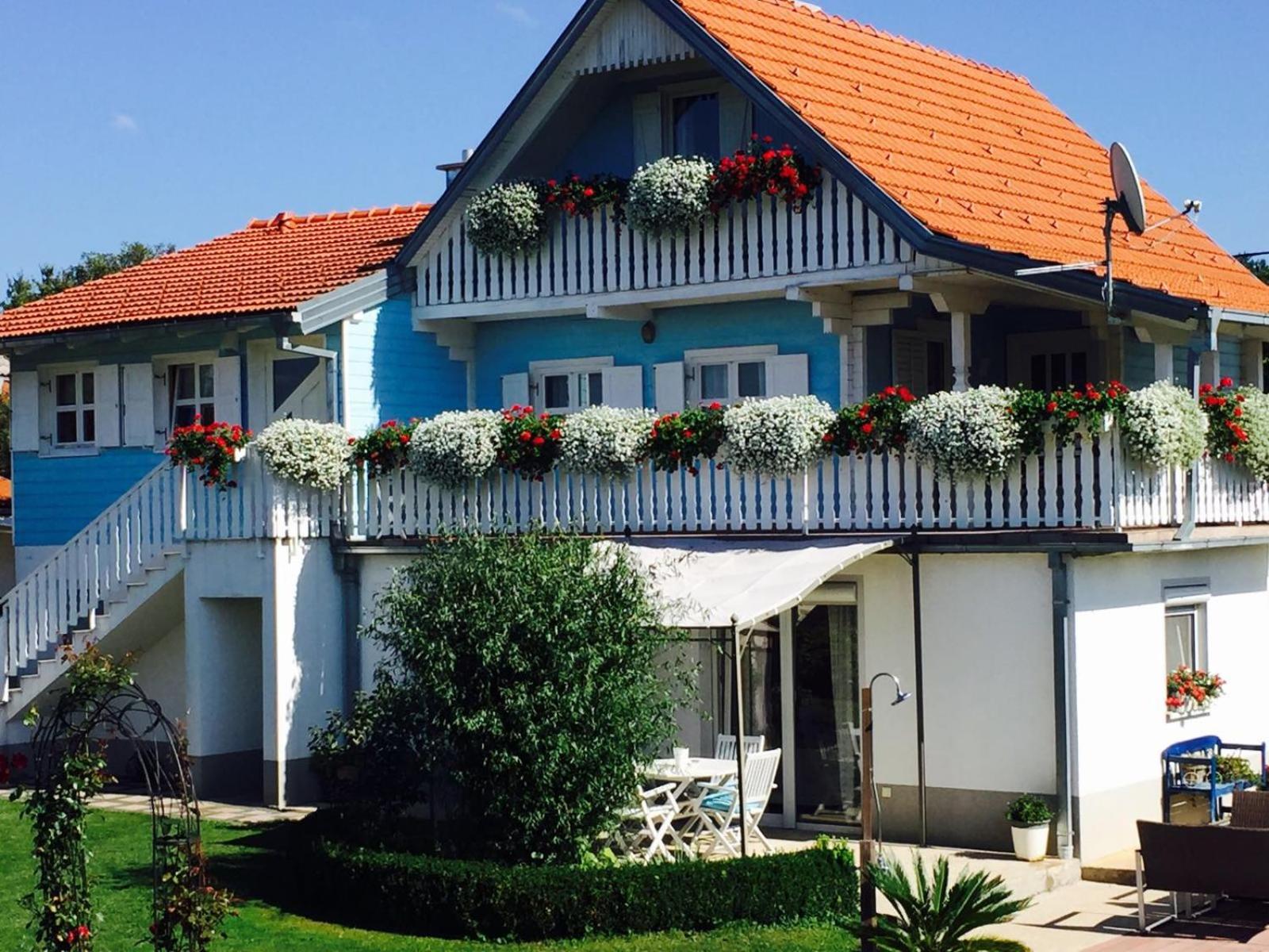 Pool Apartments Plitvice Lakes