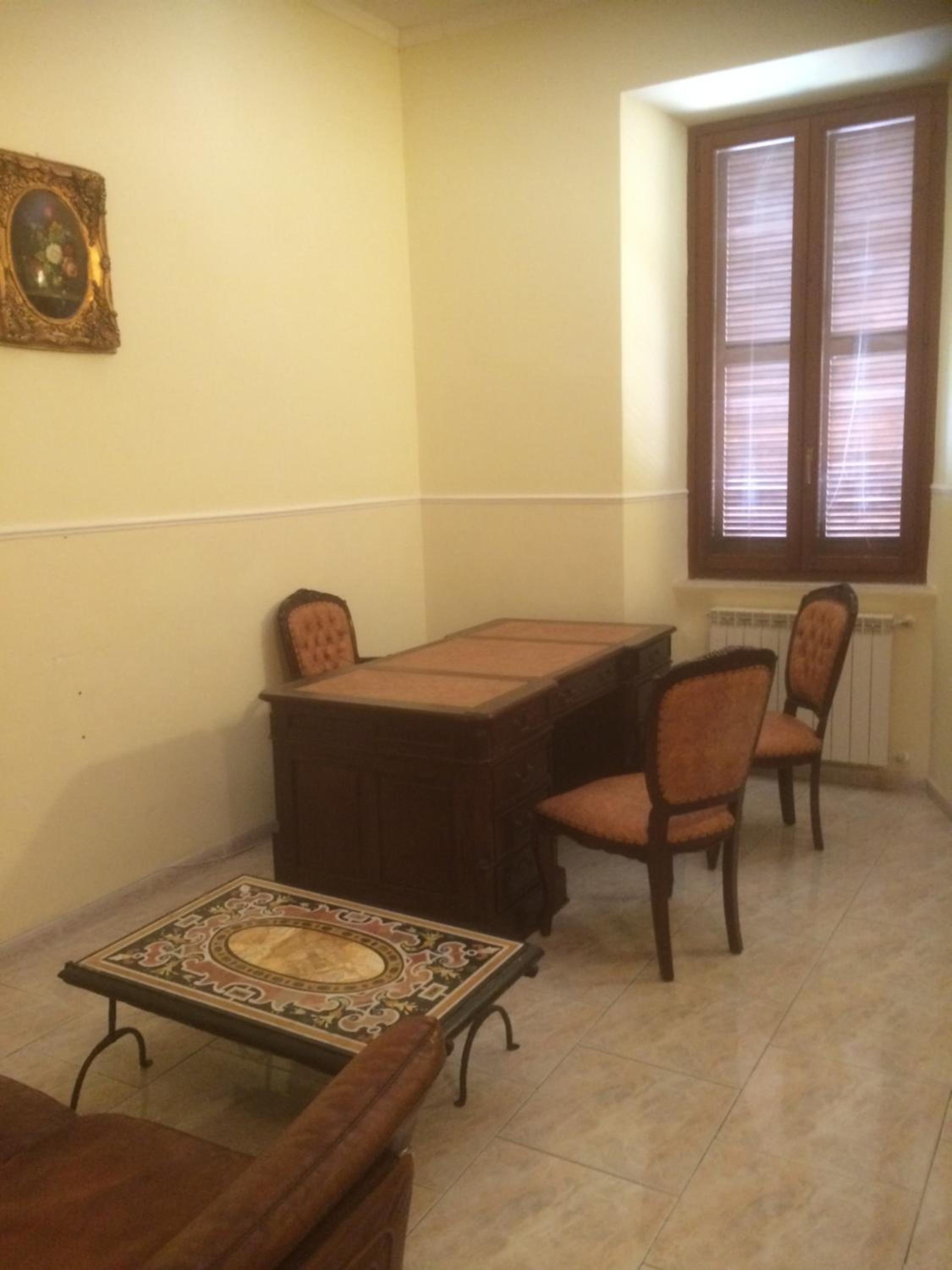 WHOLE HOLIDAY HOME APARTMENT FANTASTIC CIVITAVECCHIA da Pamino & Priscilla con due Camere letto!