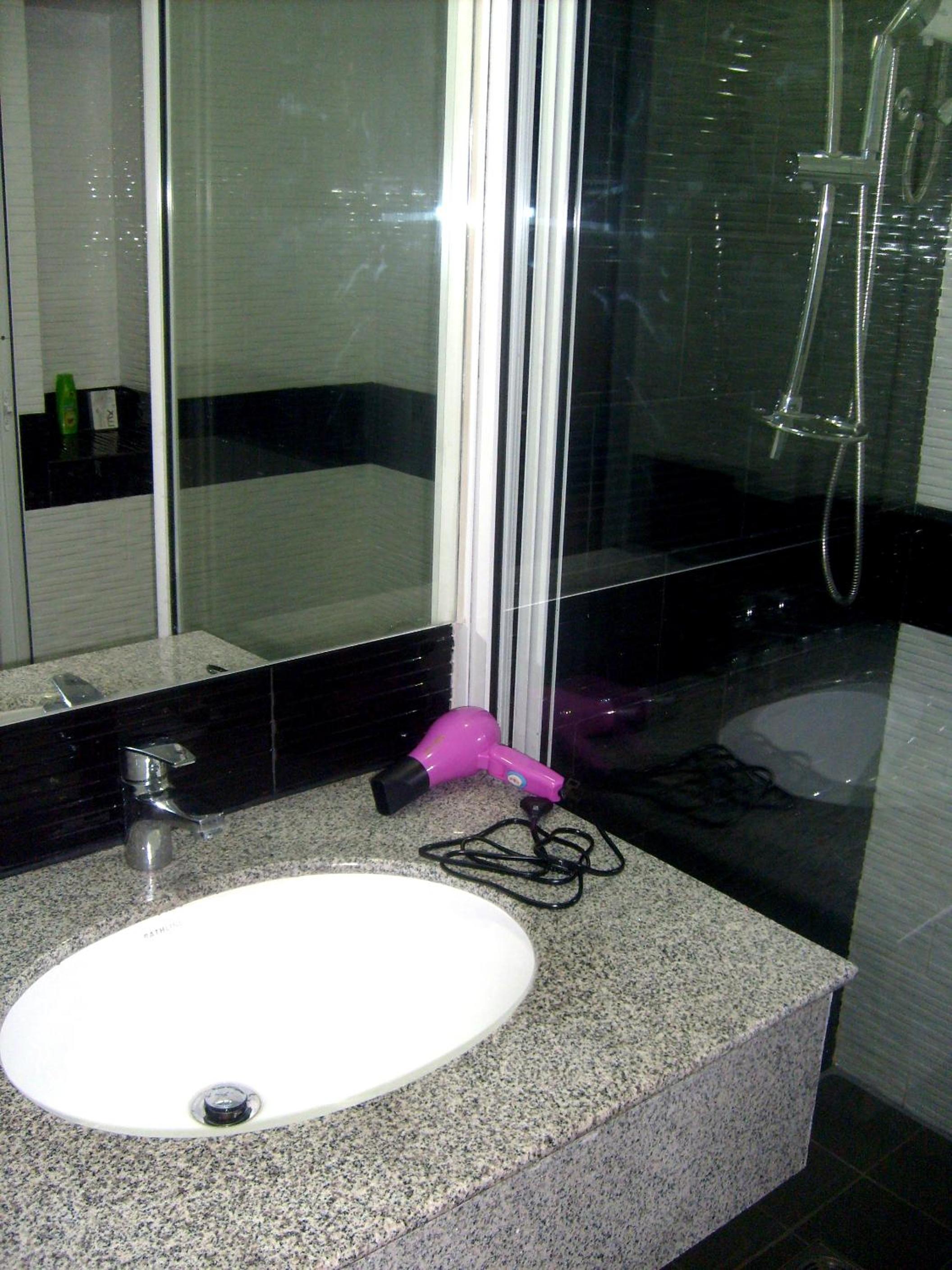 Photo 25