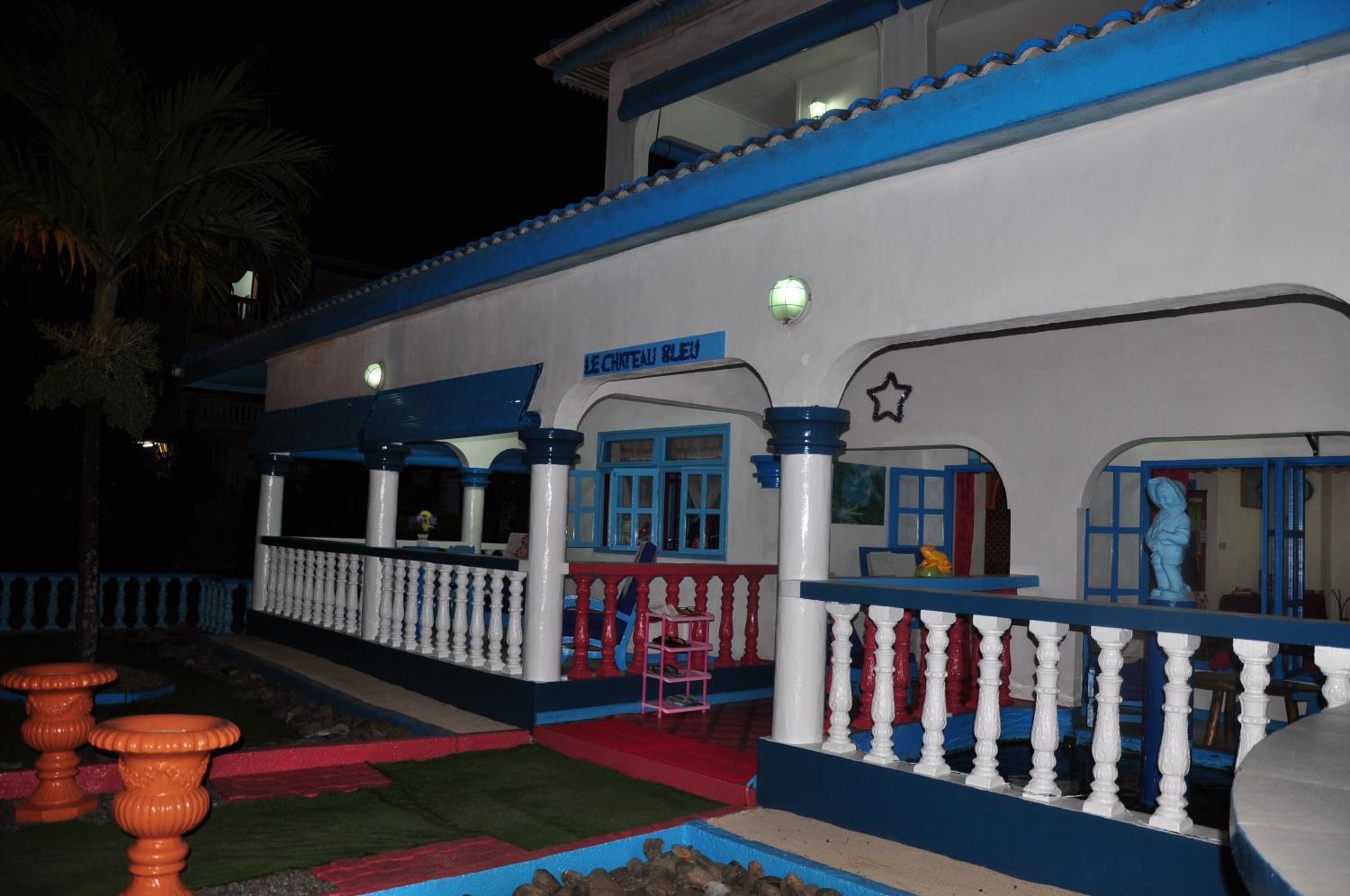 Le Chateau Bleu