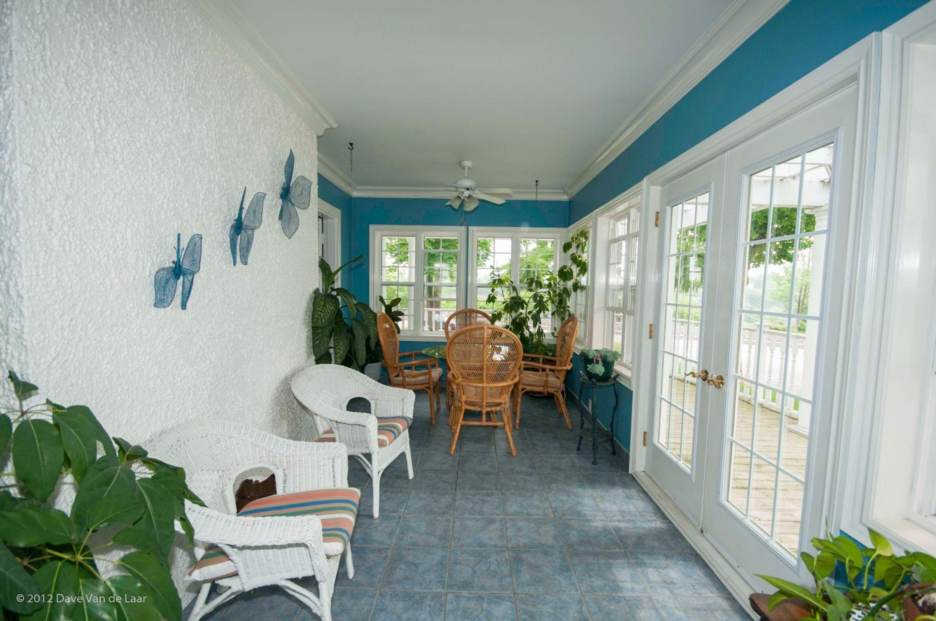 Chestnut Inn