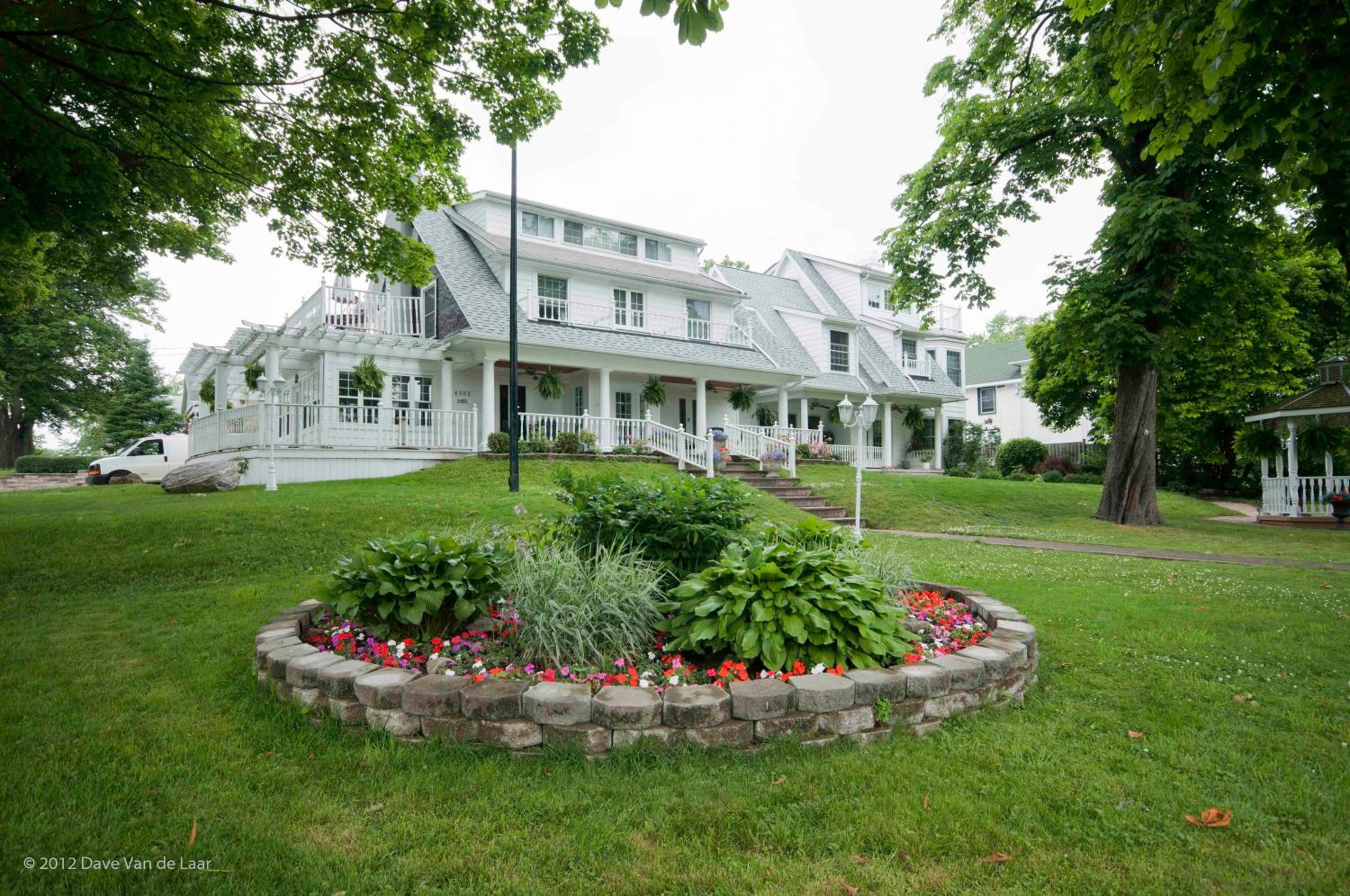 Chestnut Inn