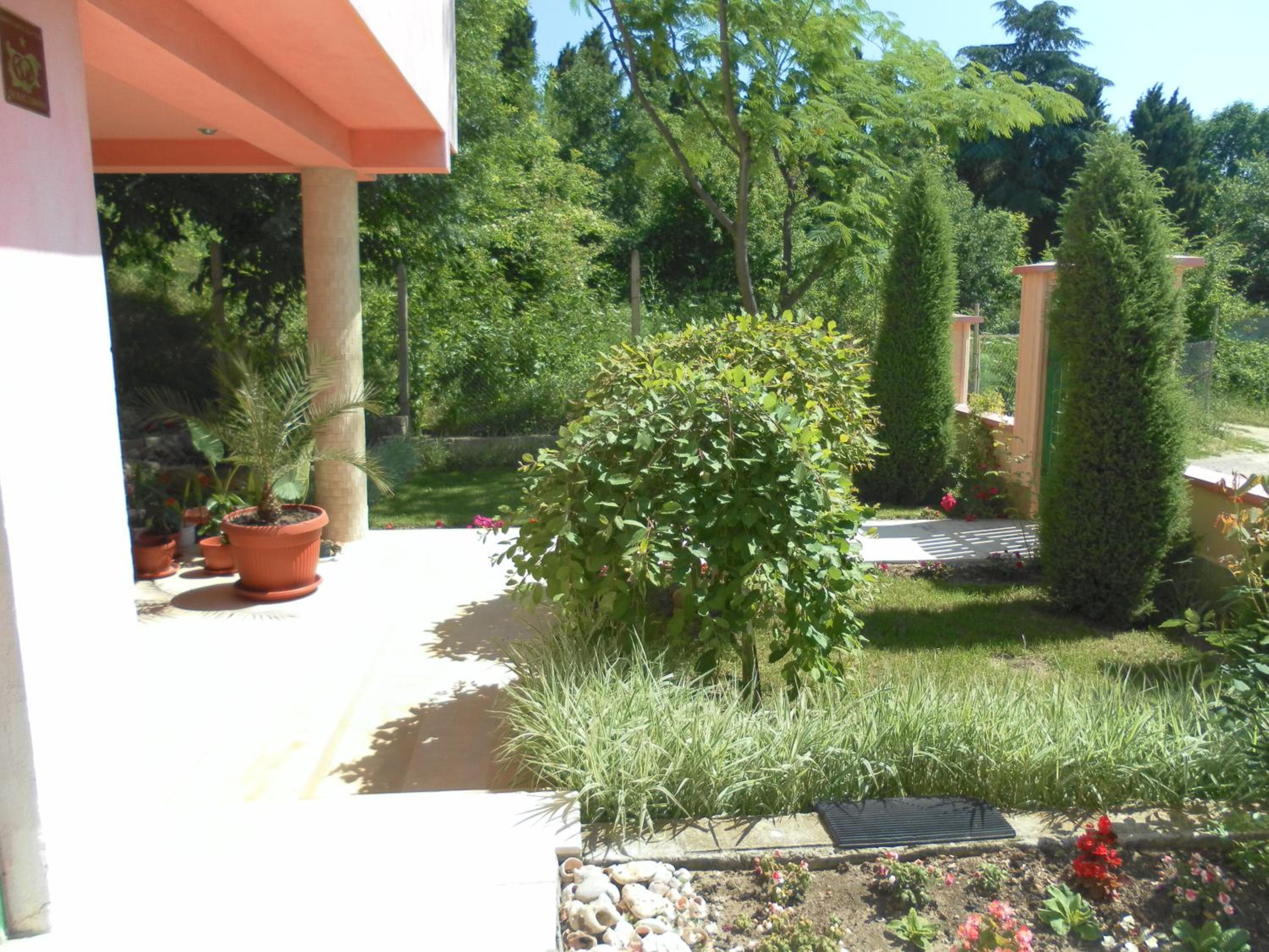 Villa Mari Guest Rooms