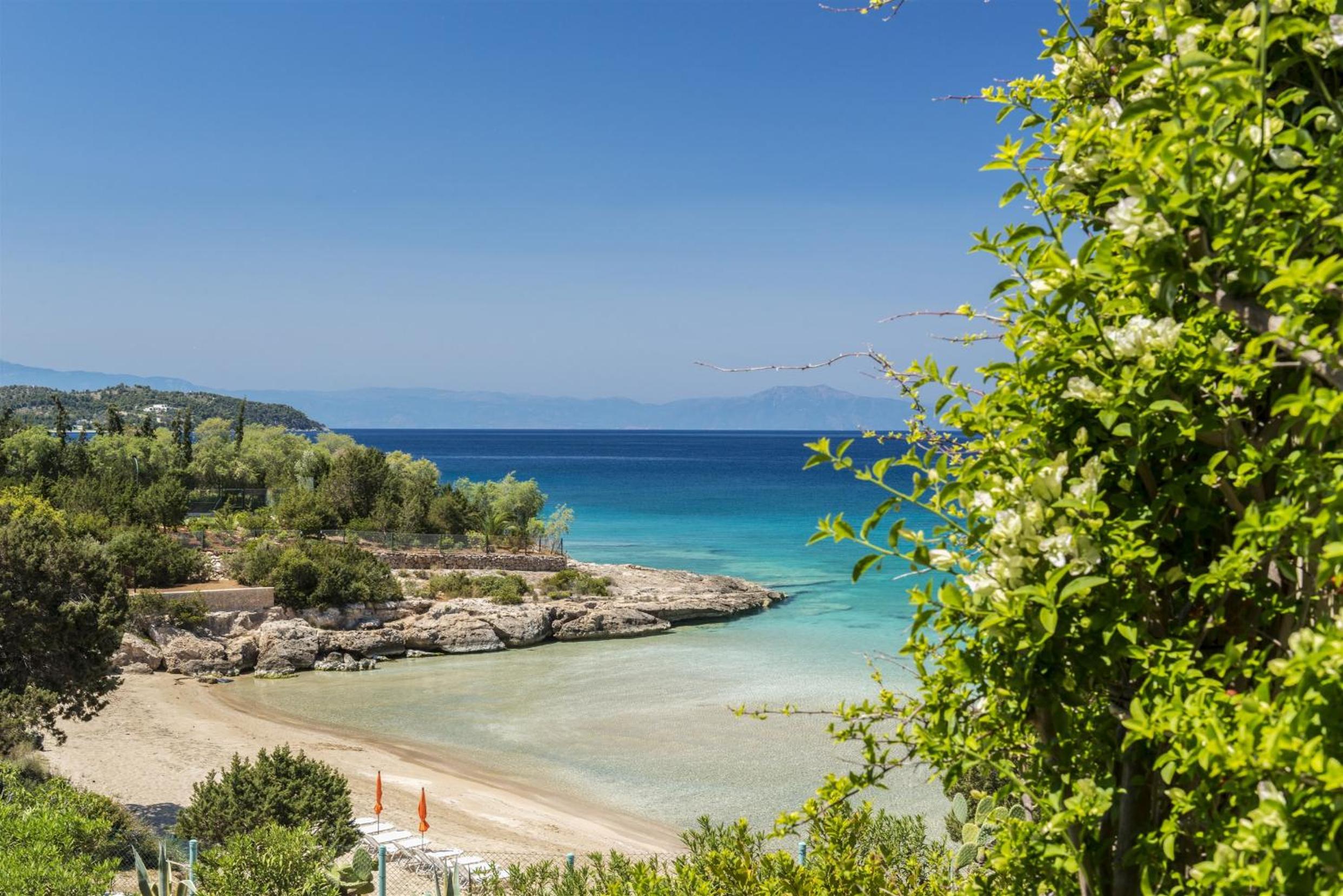 Electra Beachfront Villa