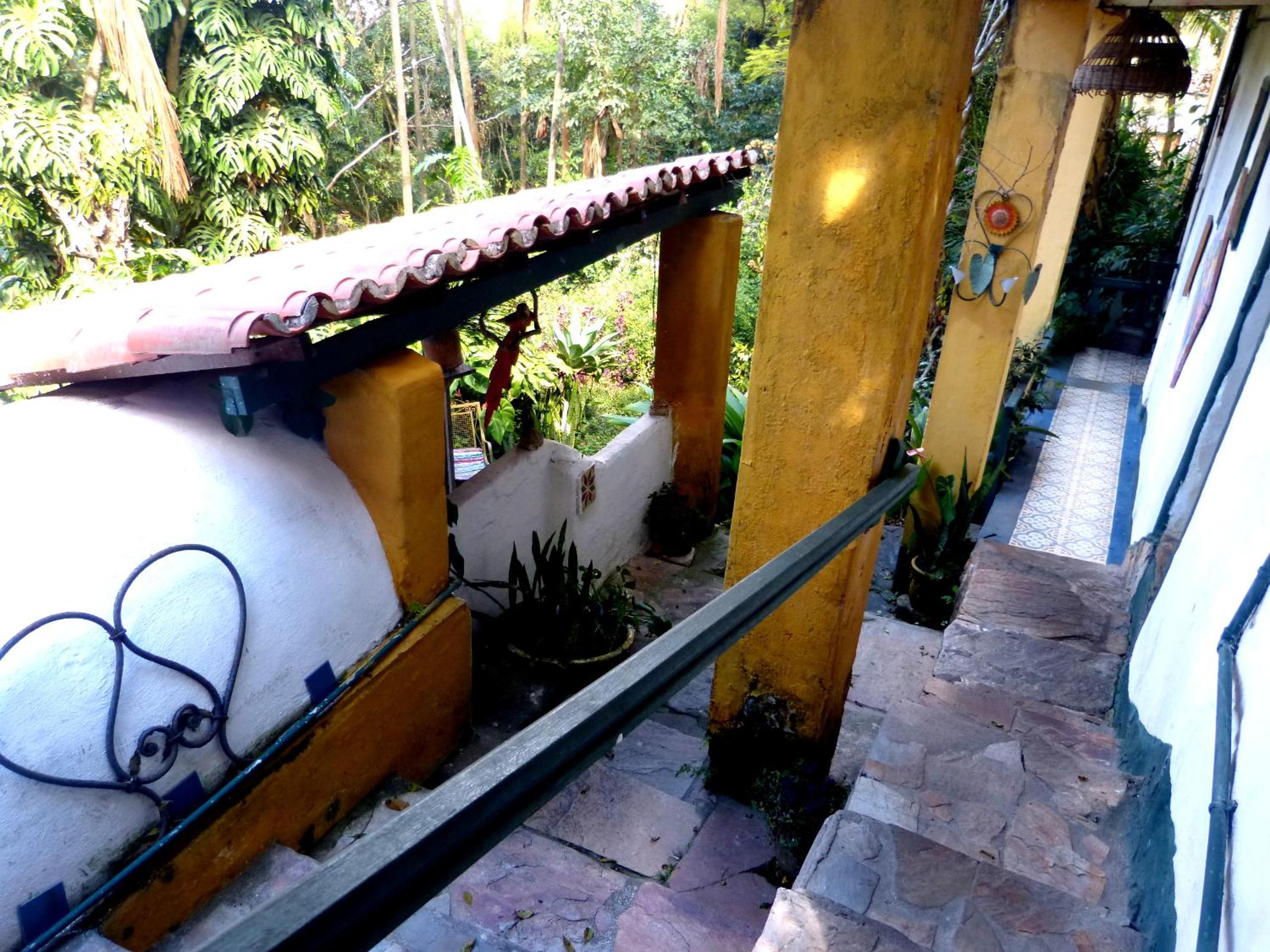 Pouso das Glicínias - B&B