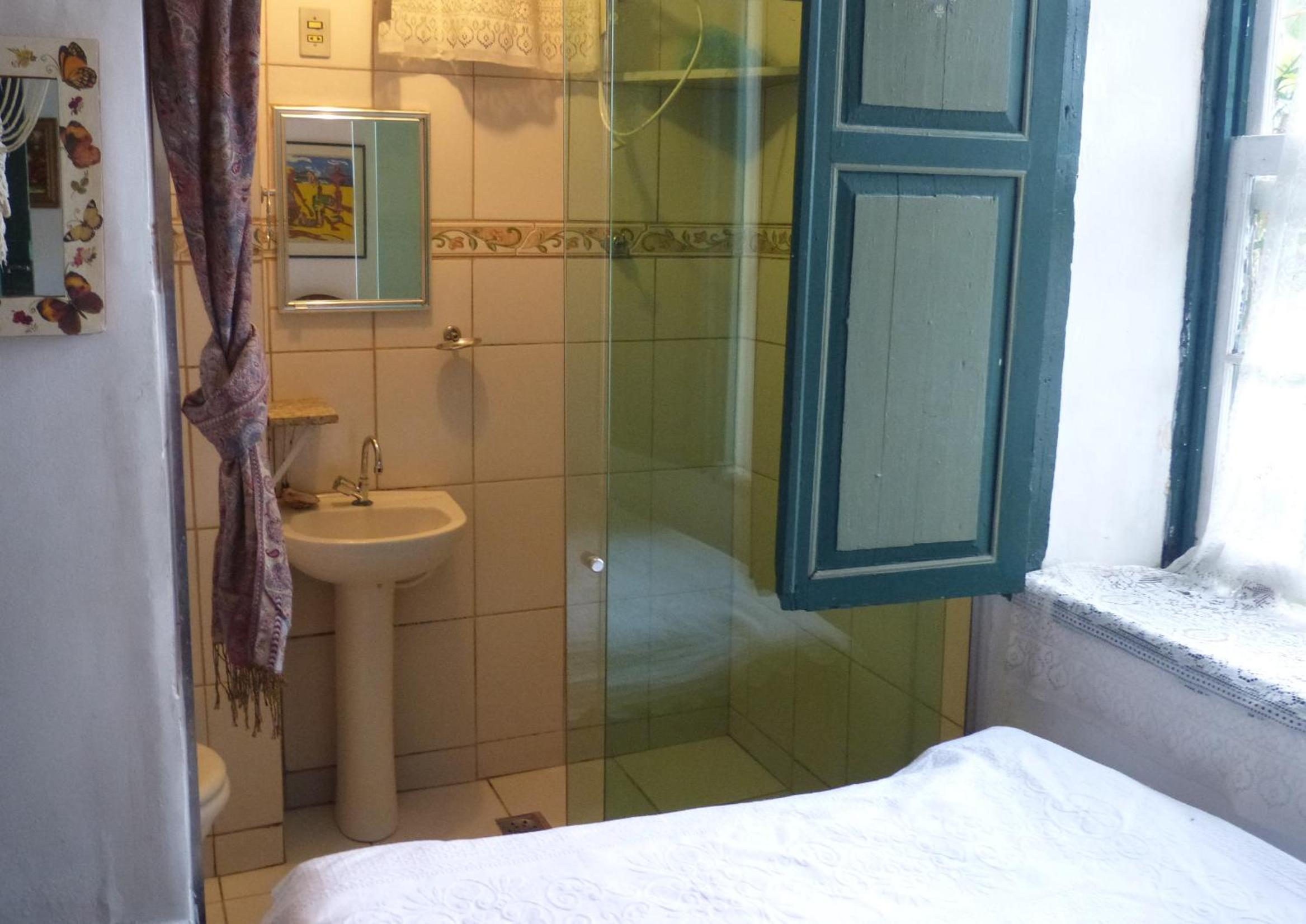 Pouso das Glicínias - B&B