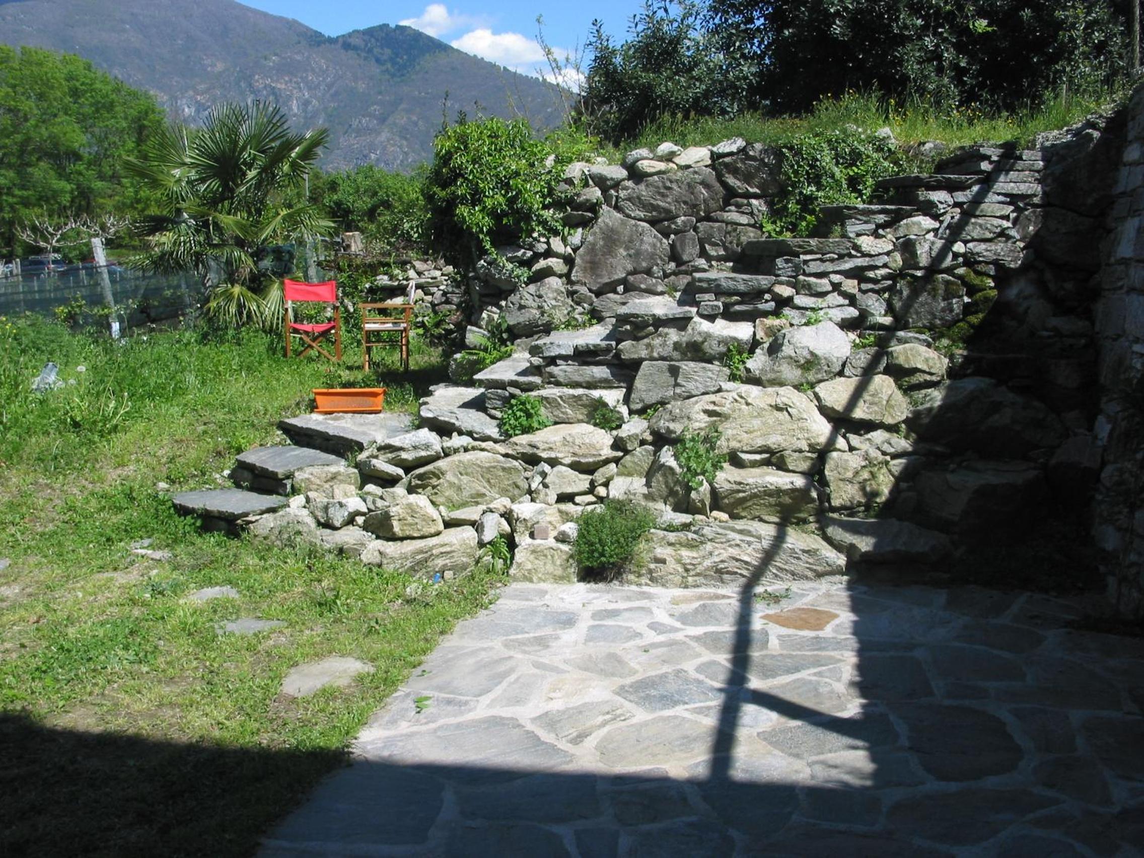Photo 42