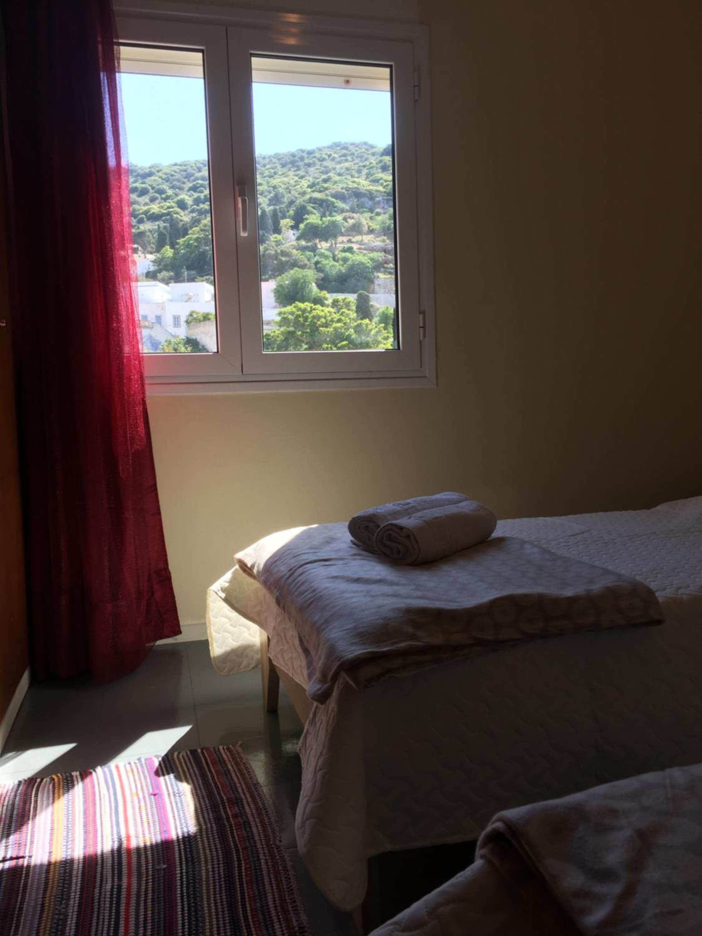Platanos Rooms