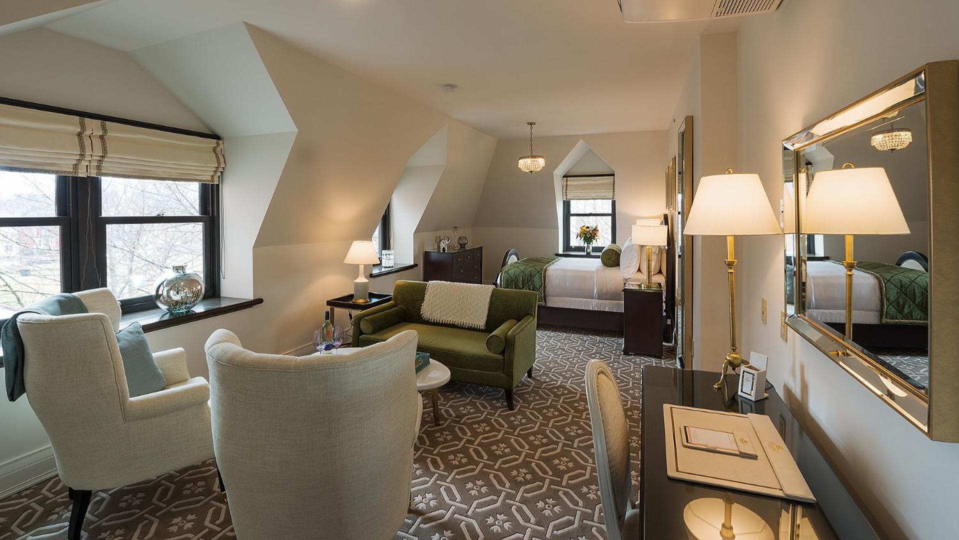 Sydney Boutique Inn & Suites