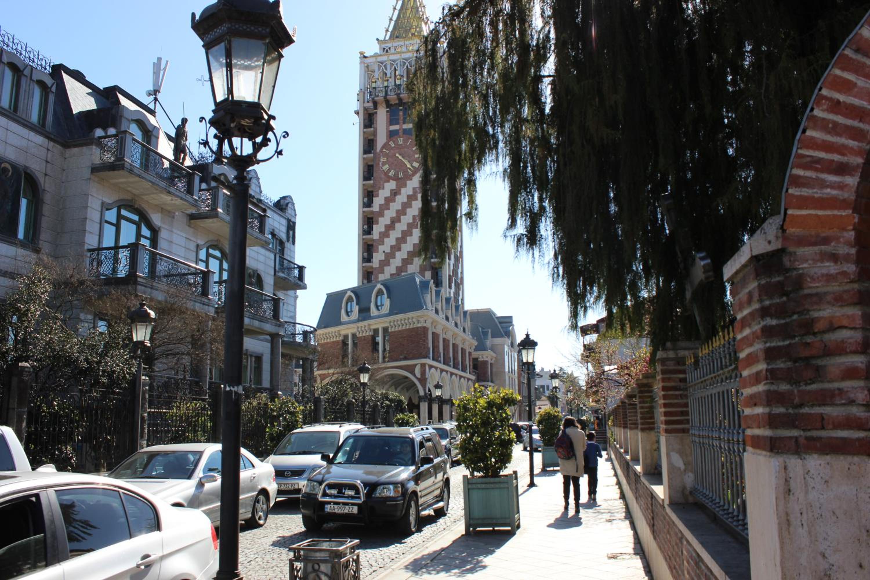 Apartment on Gamsakhurdia