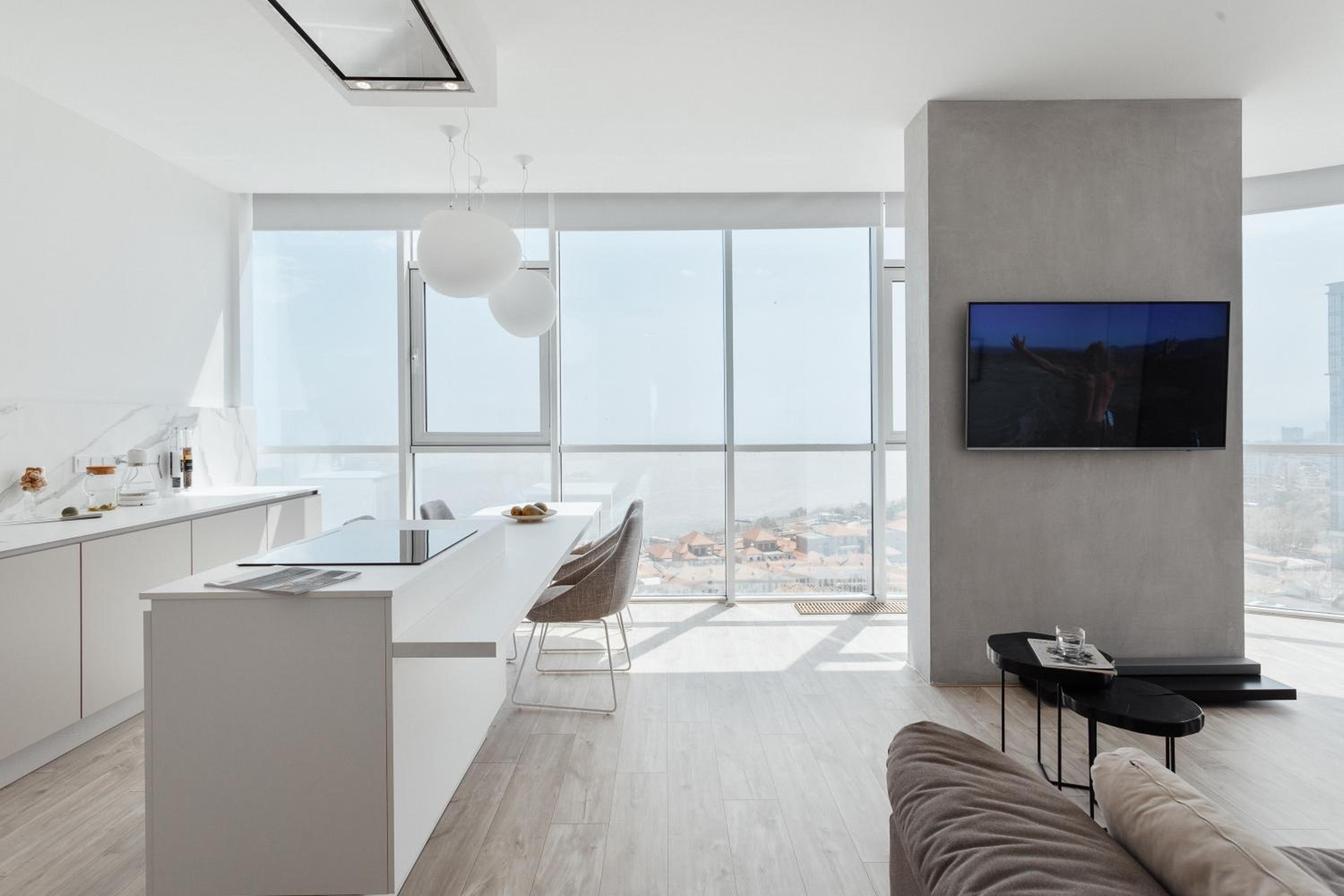 Sea and Sky Apartment view 5