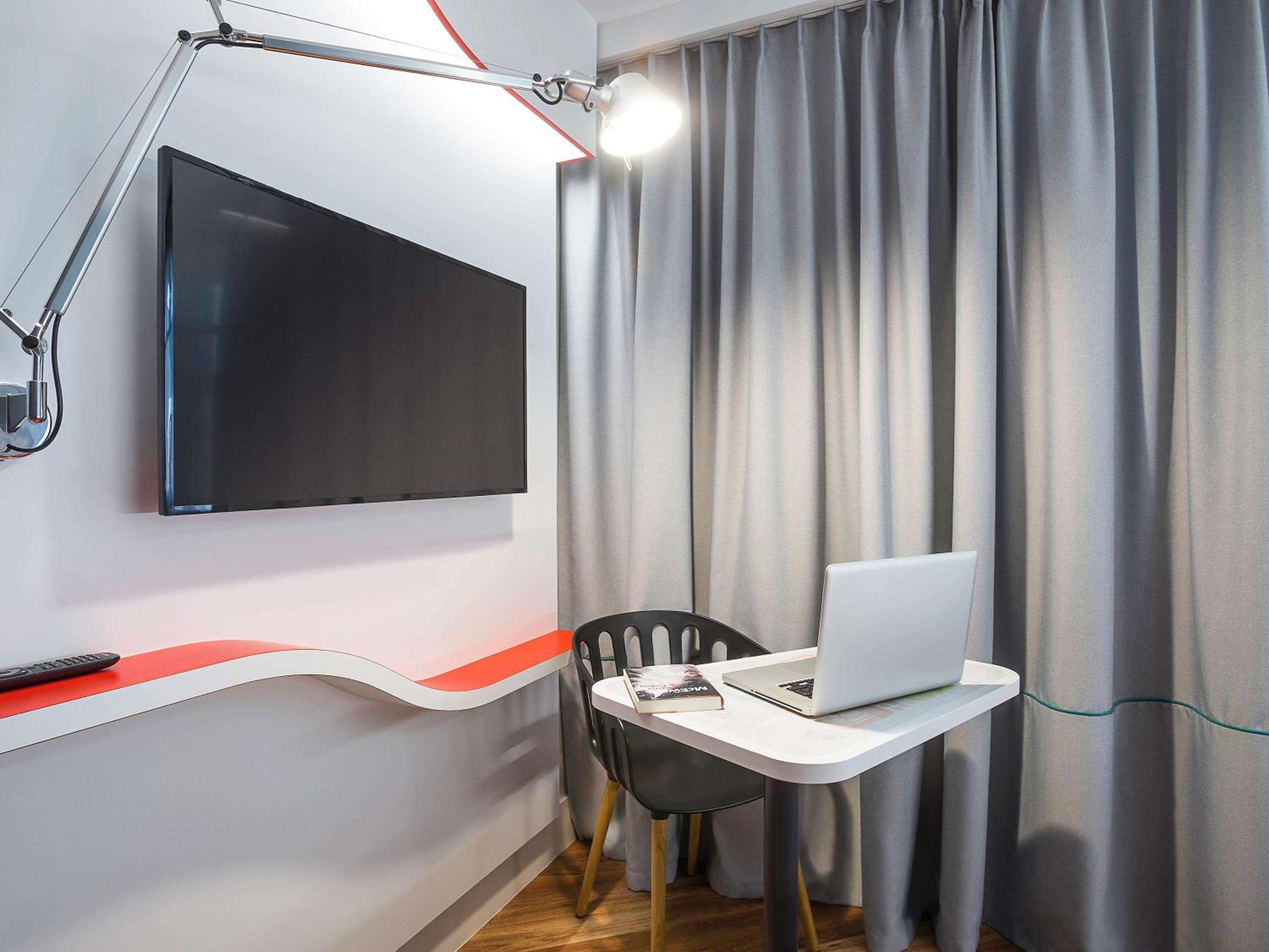 Deauville Vacations - ibis Styles Deauville Centre - Property Image 15