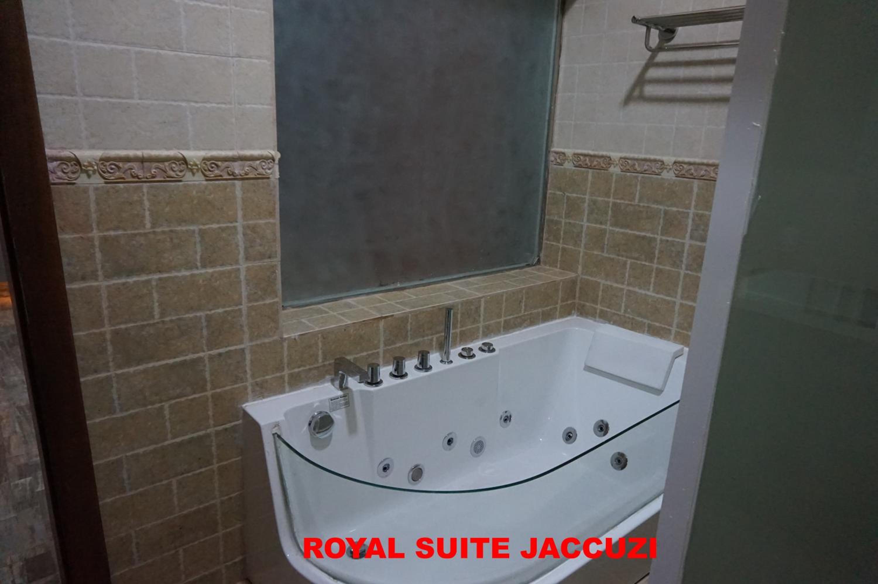 Jacuzzi