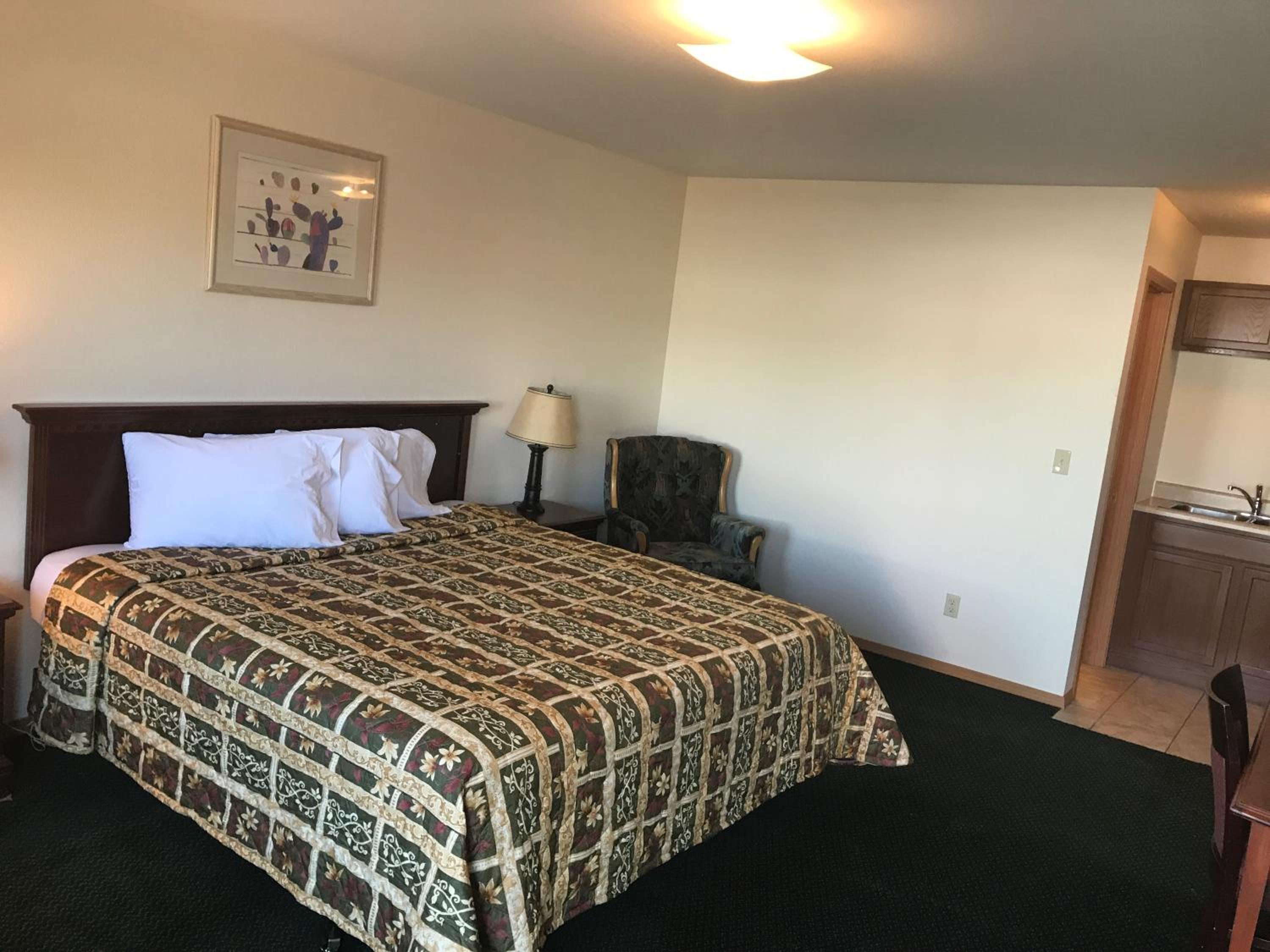 Western Holiday Motel view 5