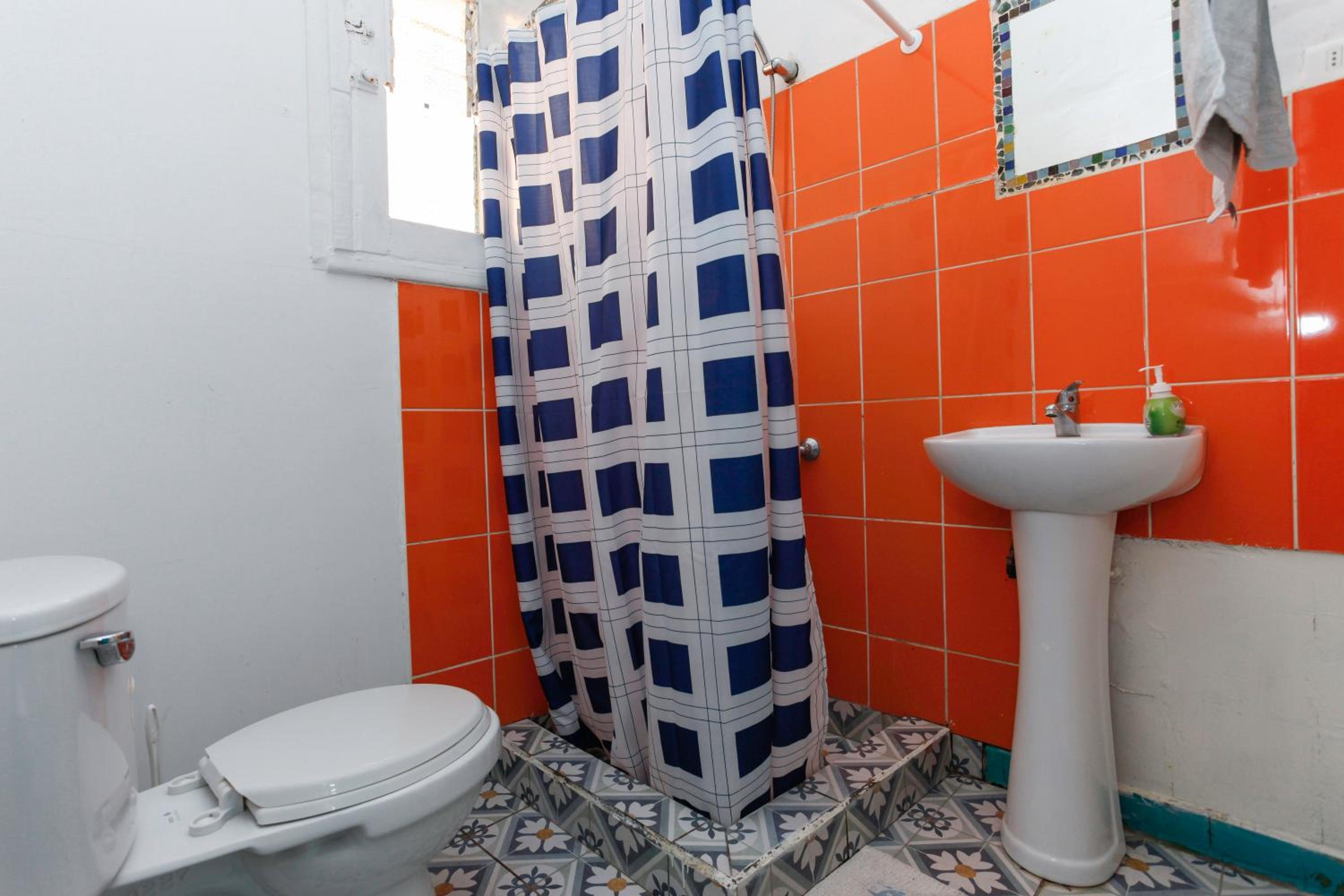 Casa Violeta Limón