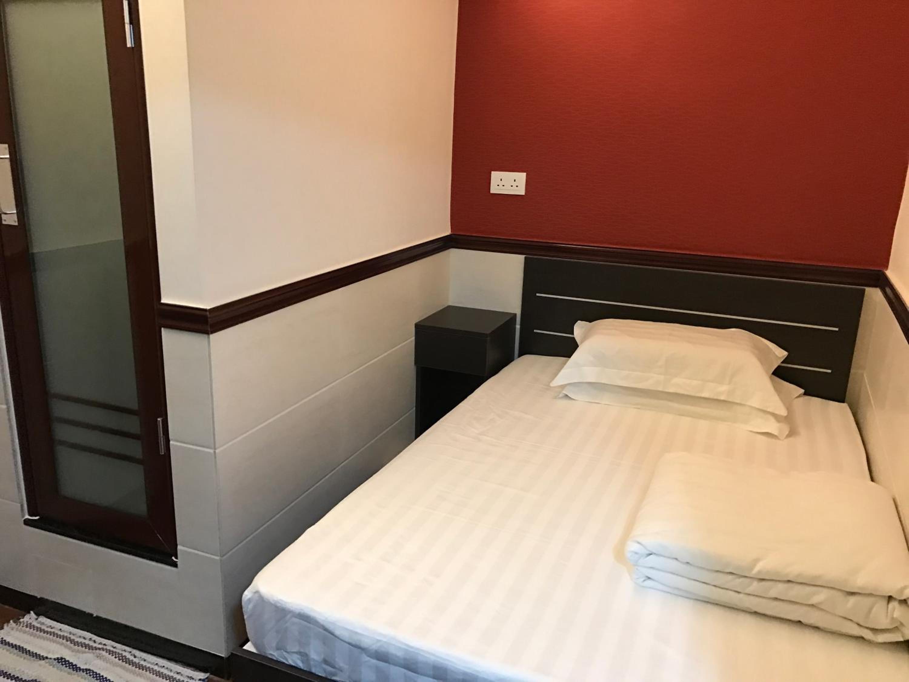 Lap Shun Hostel