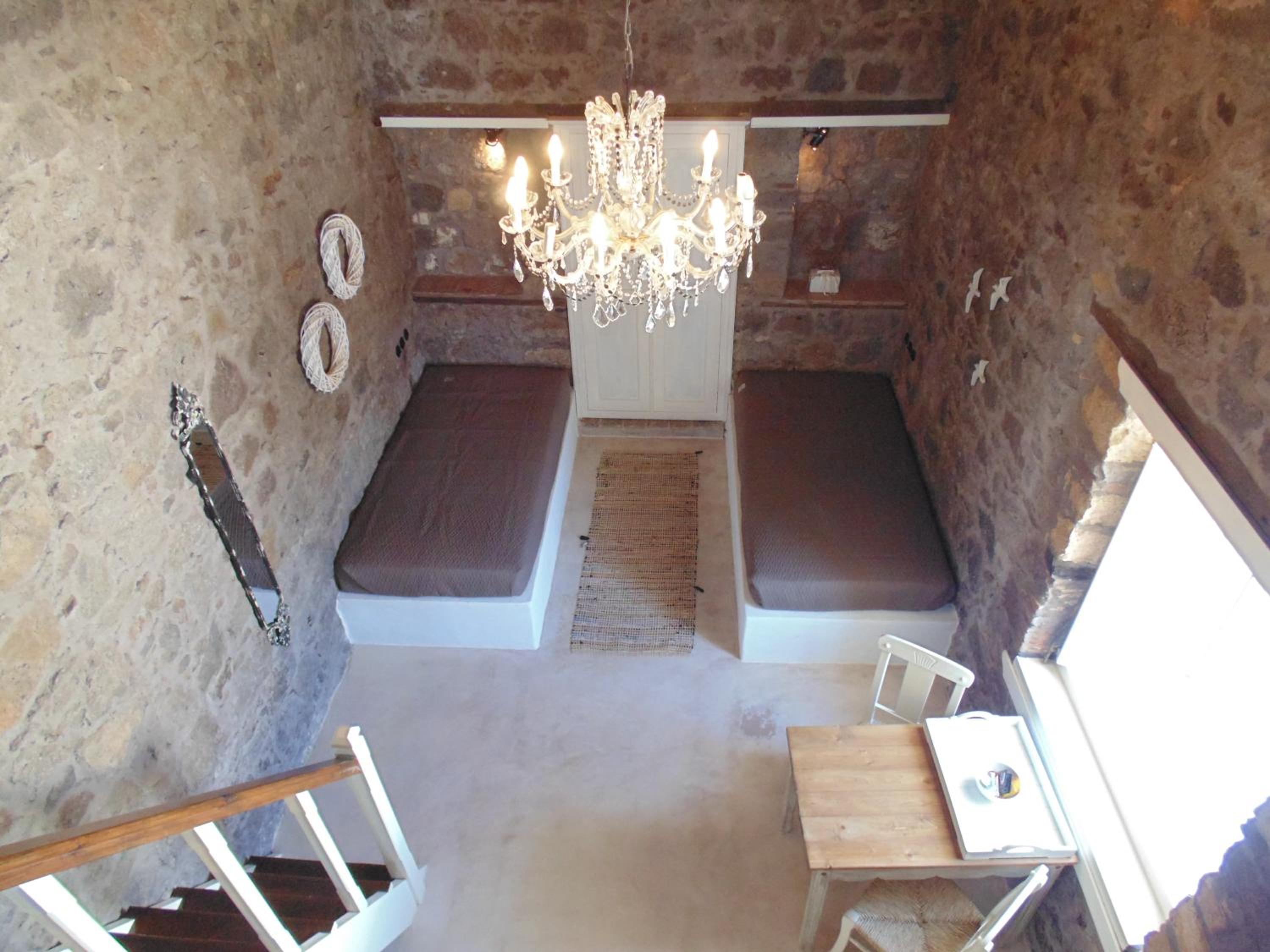 Anemos Houses