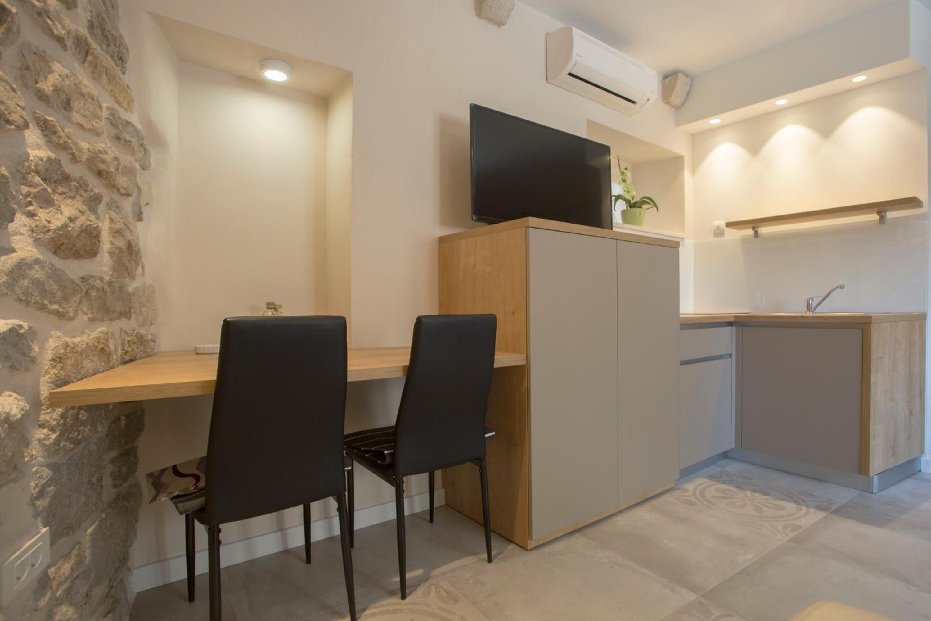 Situs Residence
