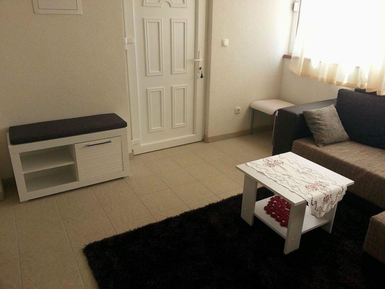 Kartini Apartment photo 5