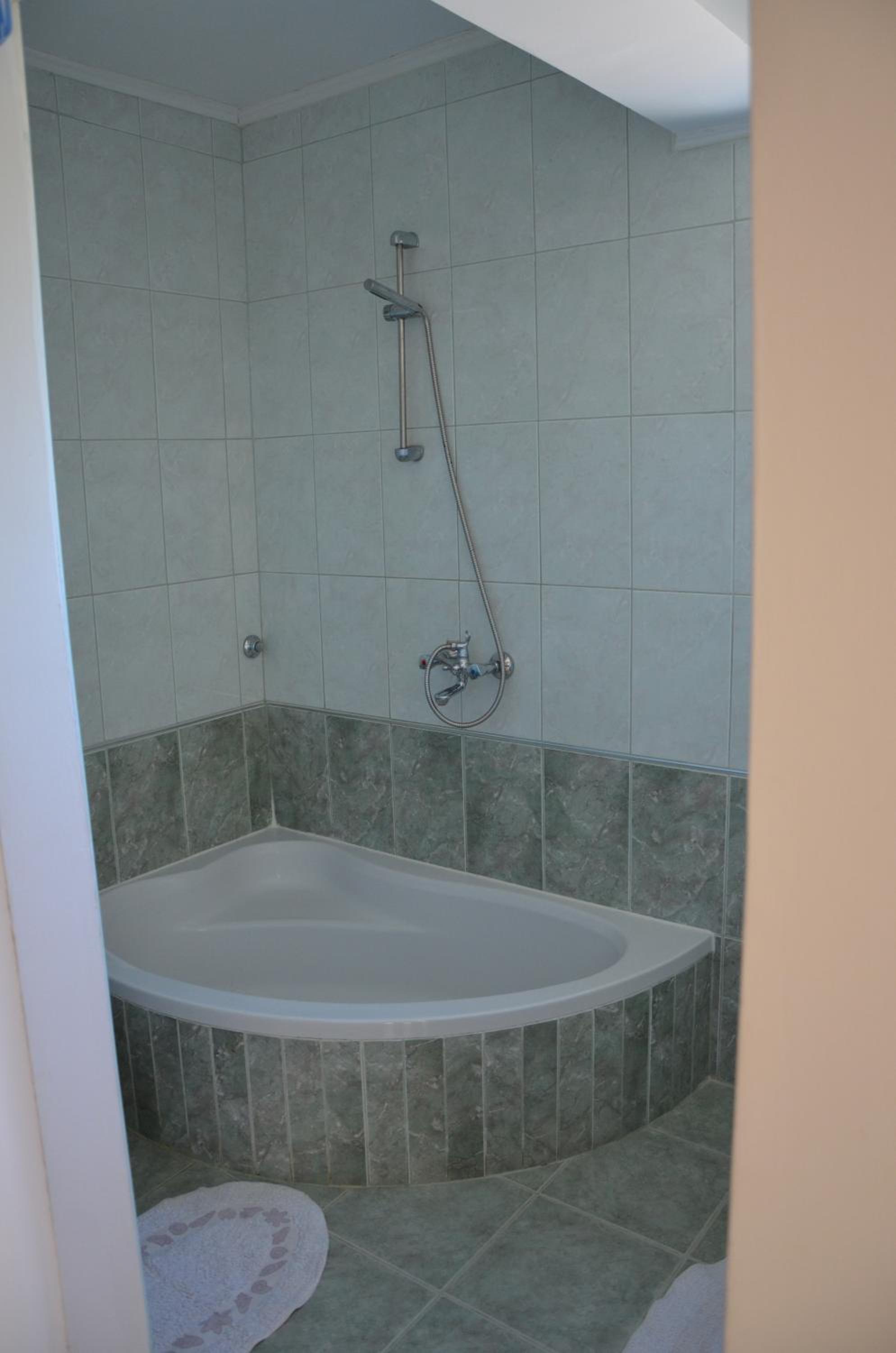 Photo 35