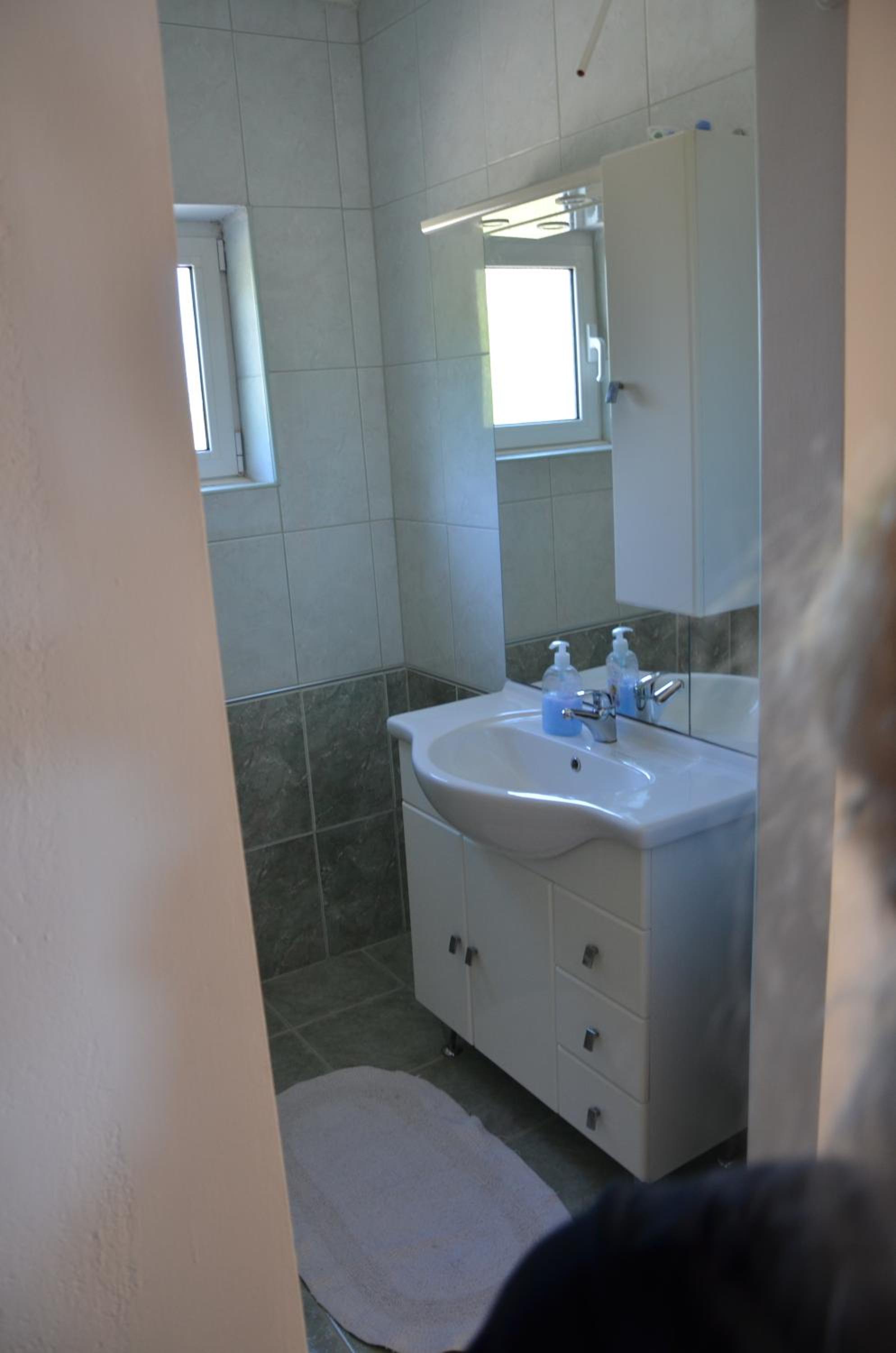 Photo 38