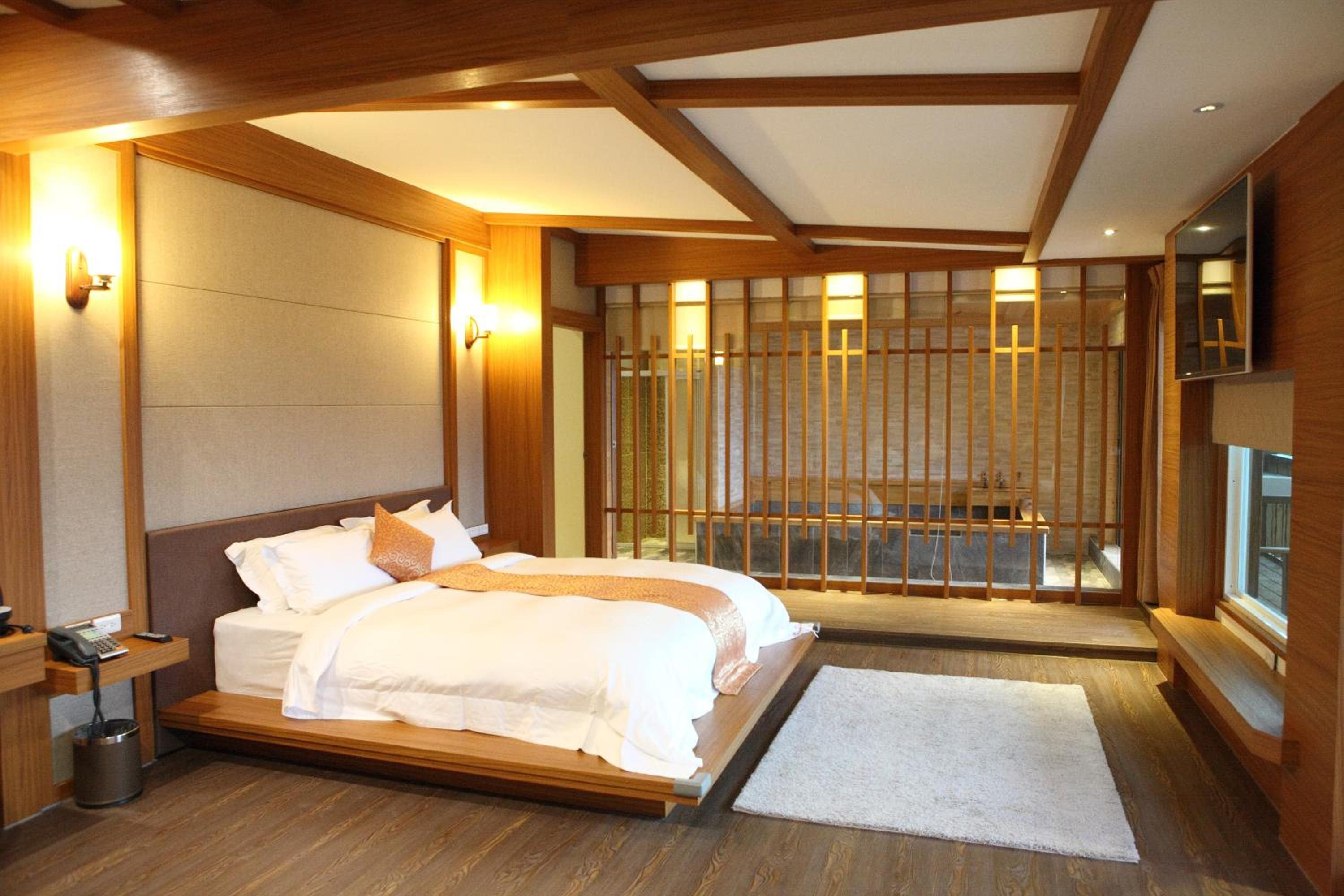 Water Moon山灣水月溫泉會館